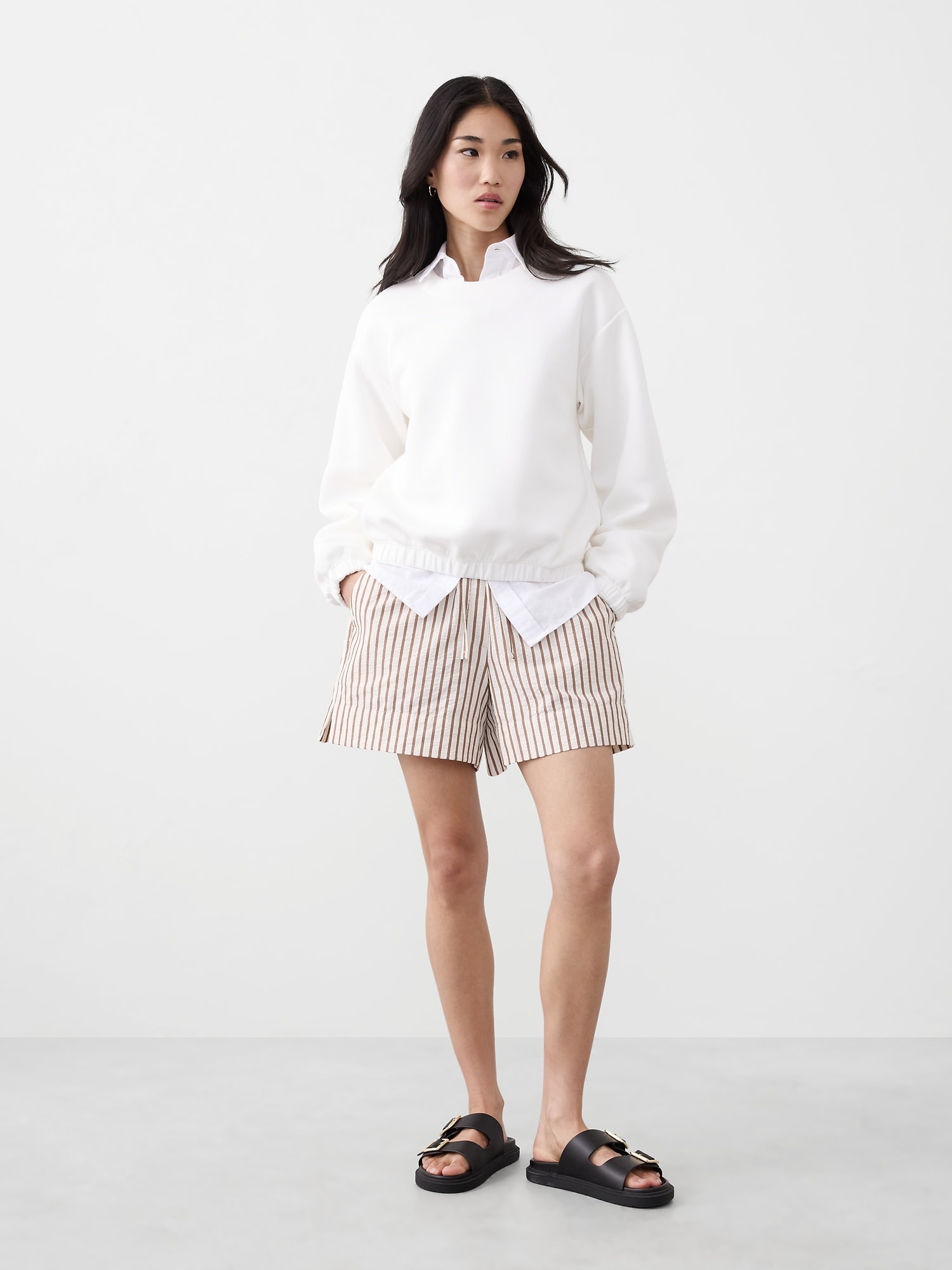 Weekender High-Neck Sweatshirt