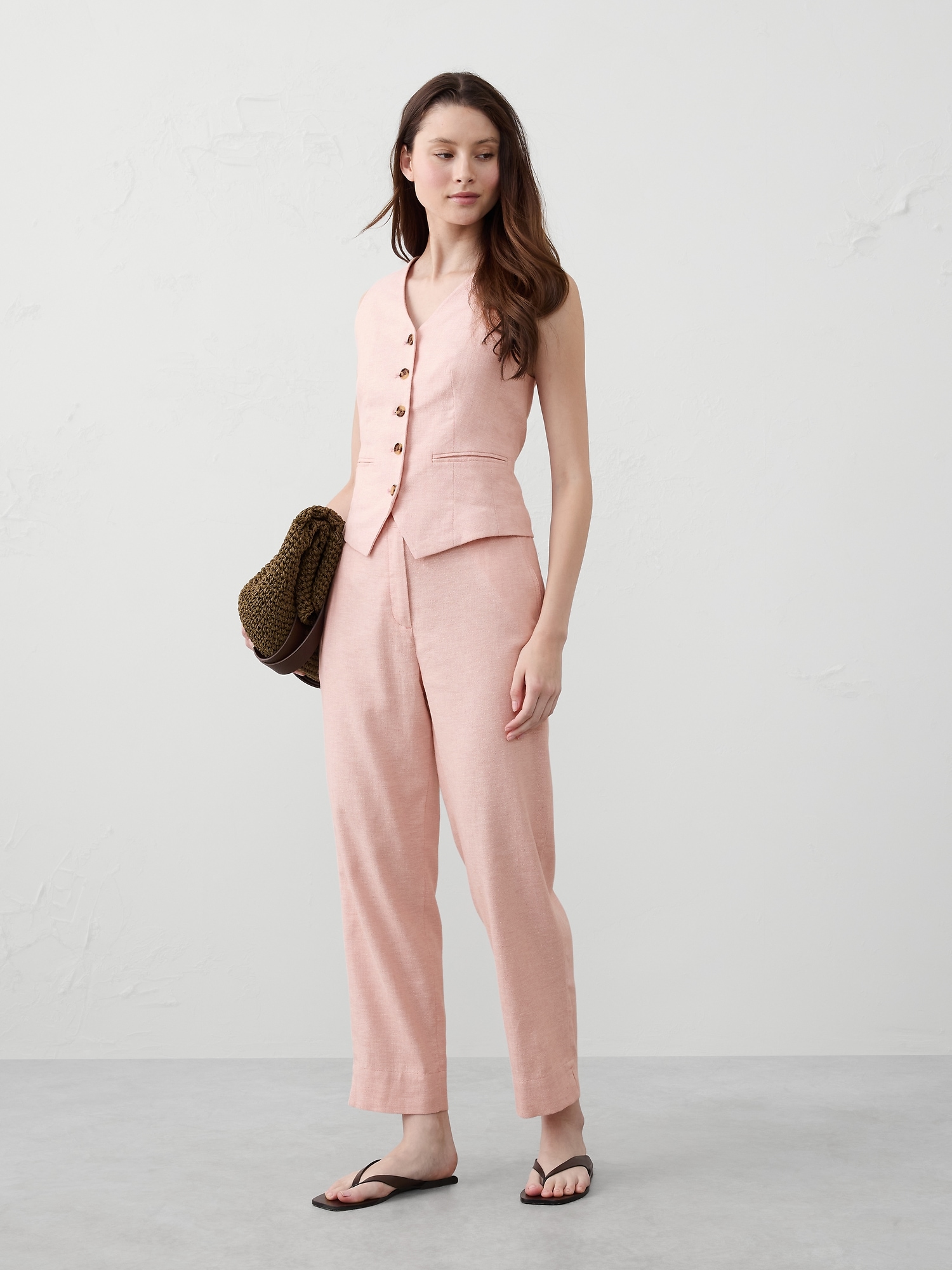 Tapered Linen-Blend Pull-On Pant