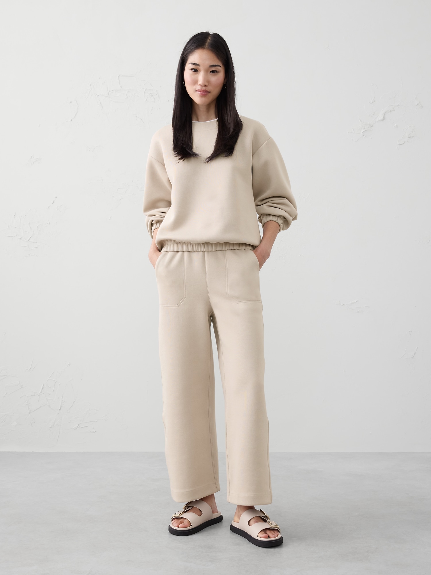 Weekender Wide-Leg High-Rise Ankle Pant