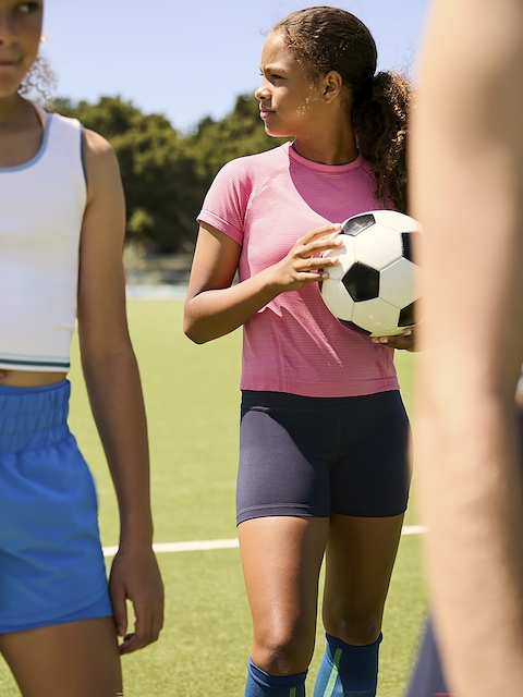 Athleta Girl Chit Chat 3" Short