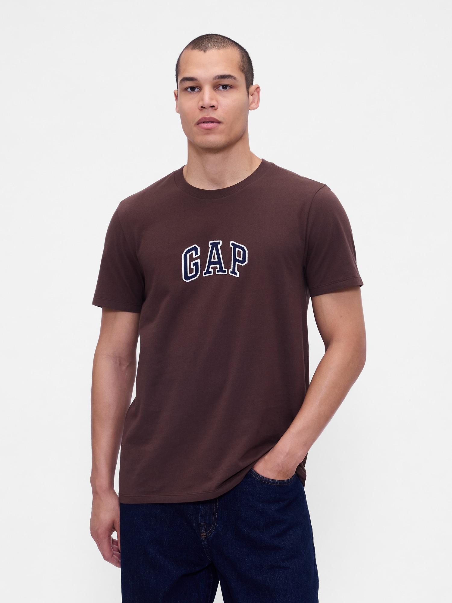 WEST. Tシャツ Ａ.Ｈ.O. Gap公式オンラインストア | GAPアーチロゴTシャツ(ユニセックス)