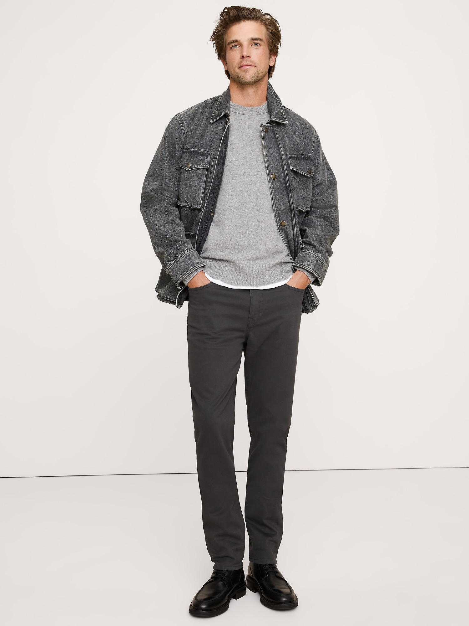 PANTALON VOYAGEUR ÉTROIT