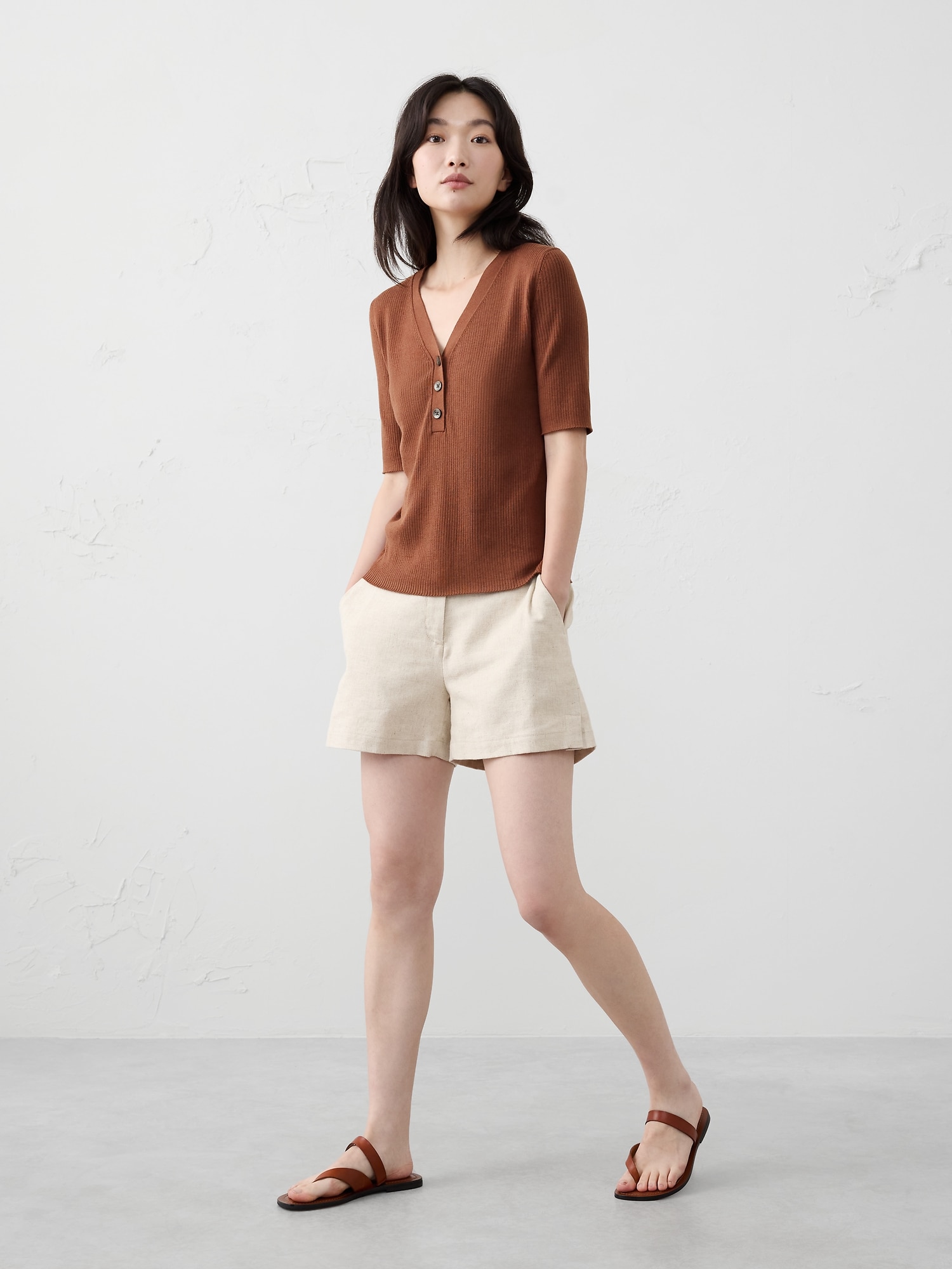 Ribbed Sweater Henley