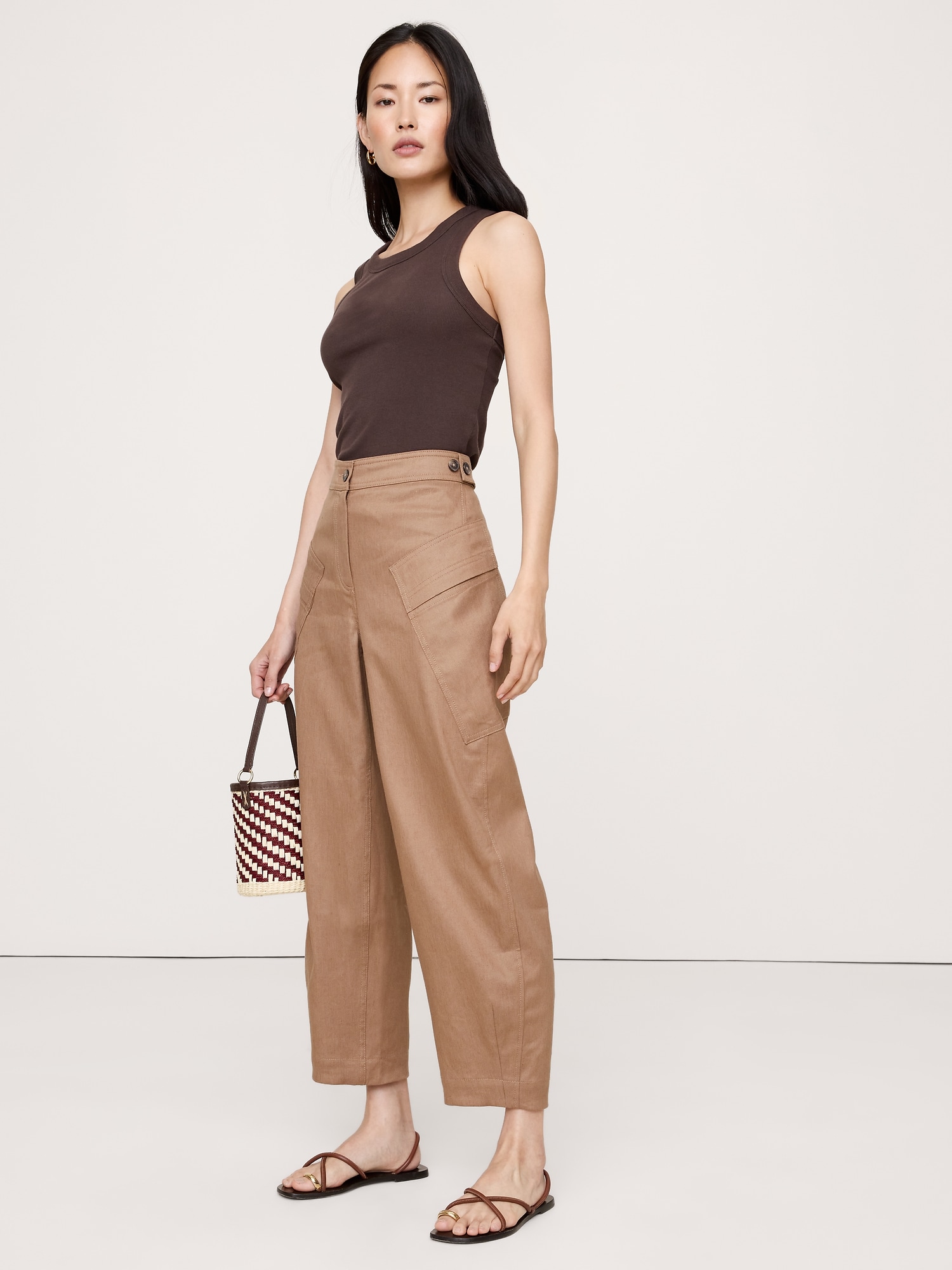 High-Rise Barrel Linen-Cotton Utility Pant
