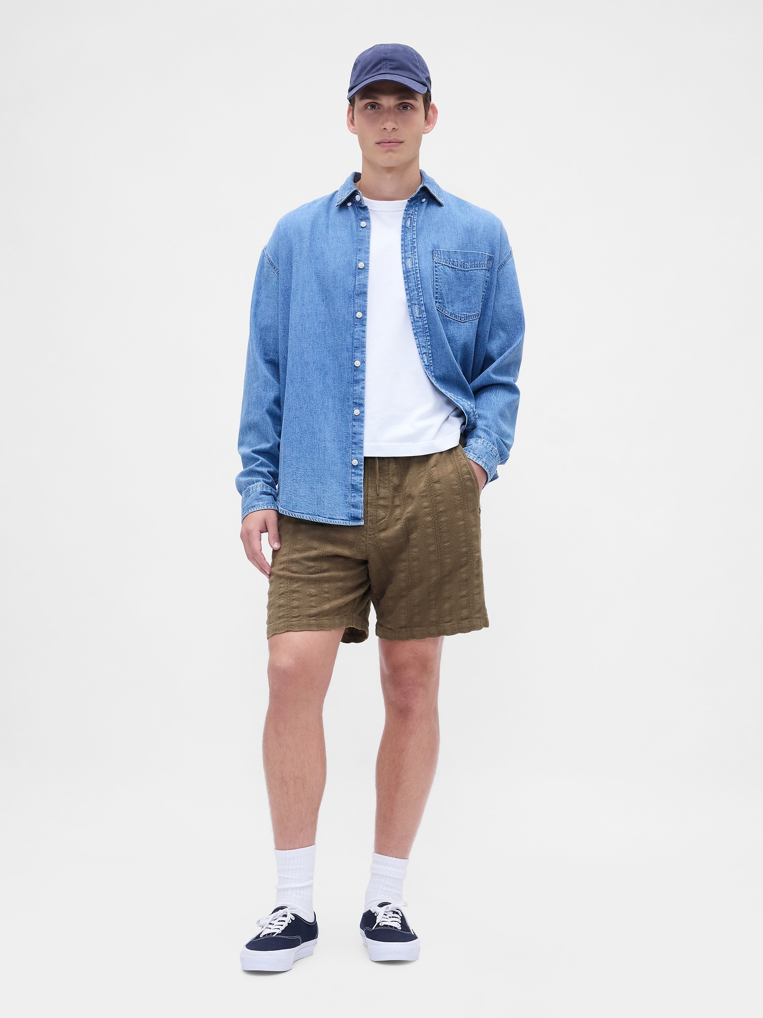 7" Textured Easy Shorts