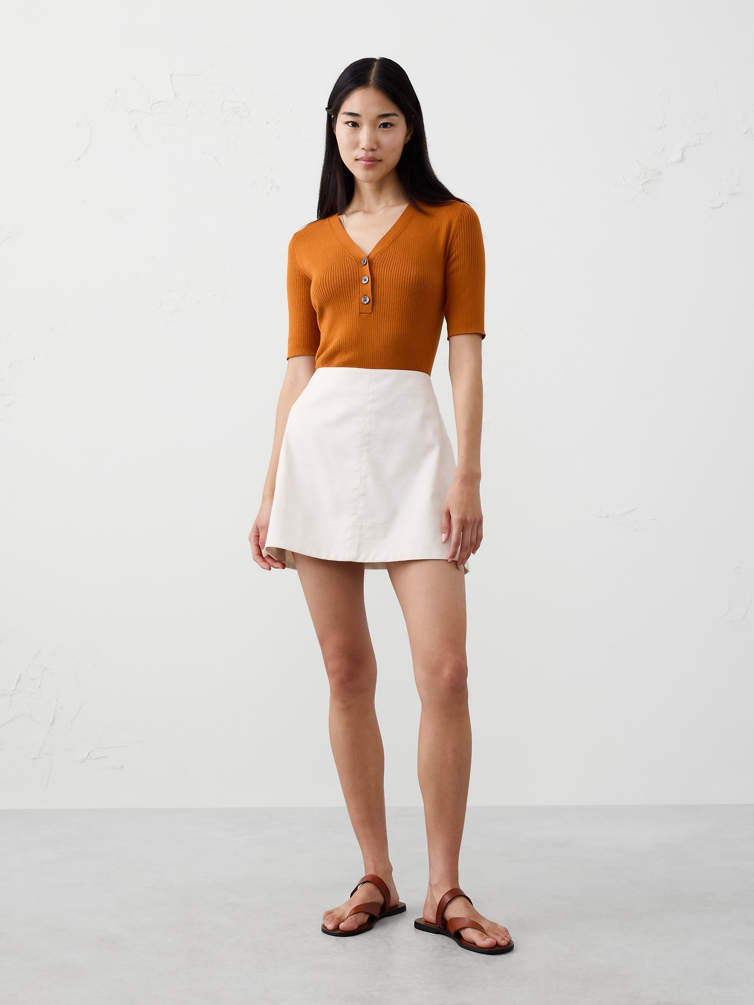 Ribbed Sweater Henley