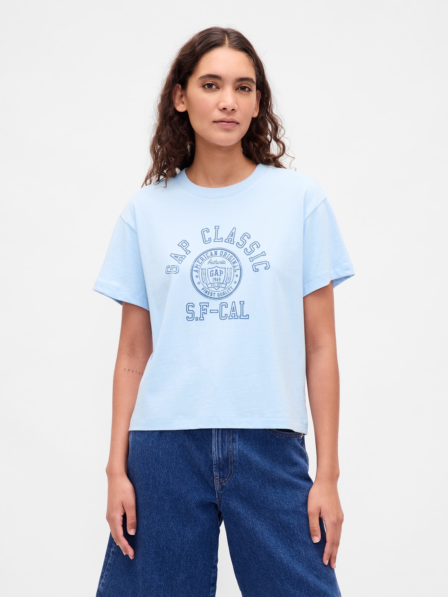 Gap リラックスフィット ロゴTシャツ Gap リラックスフィット ロゴTシャツ