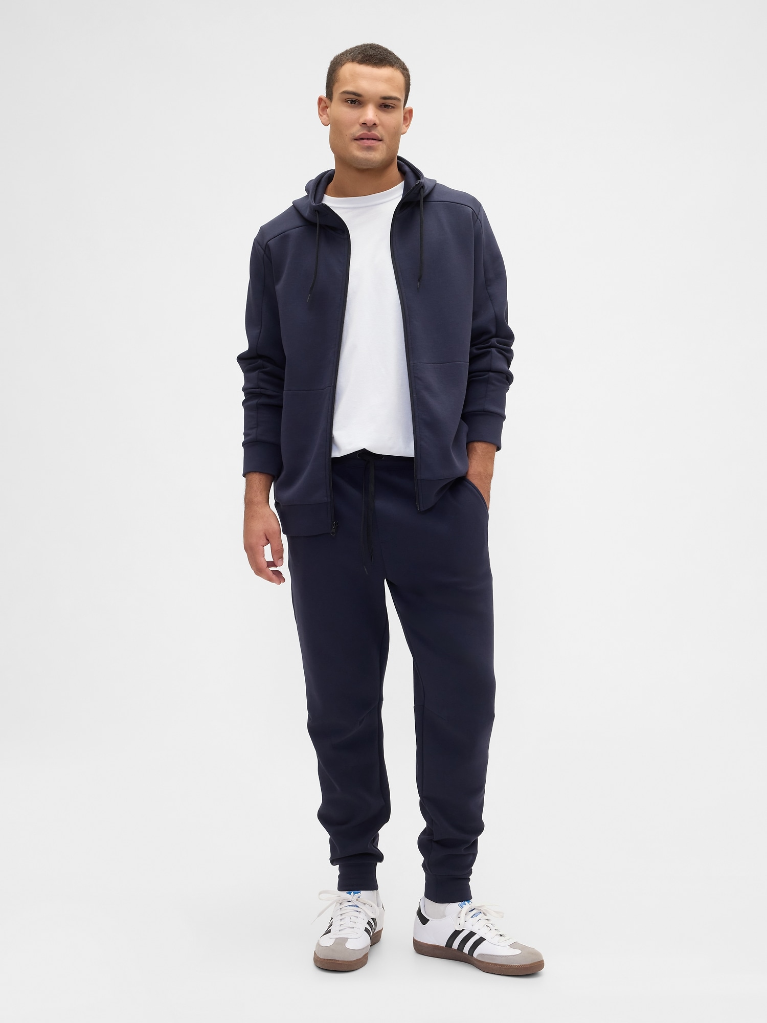 Gap GapFit パフォーマンス ジョガーパンツ Gap GapFit パフォーマンス ジョガーパンツ