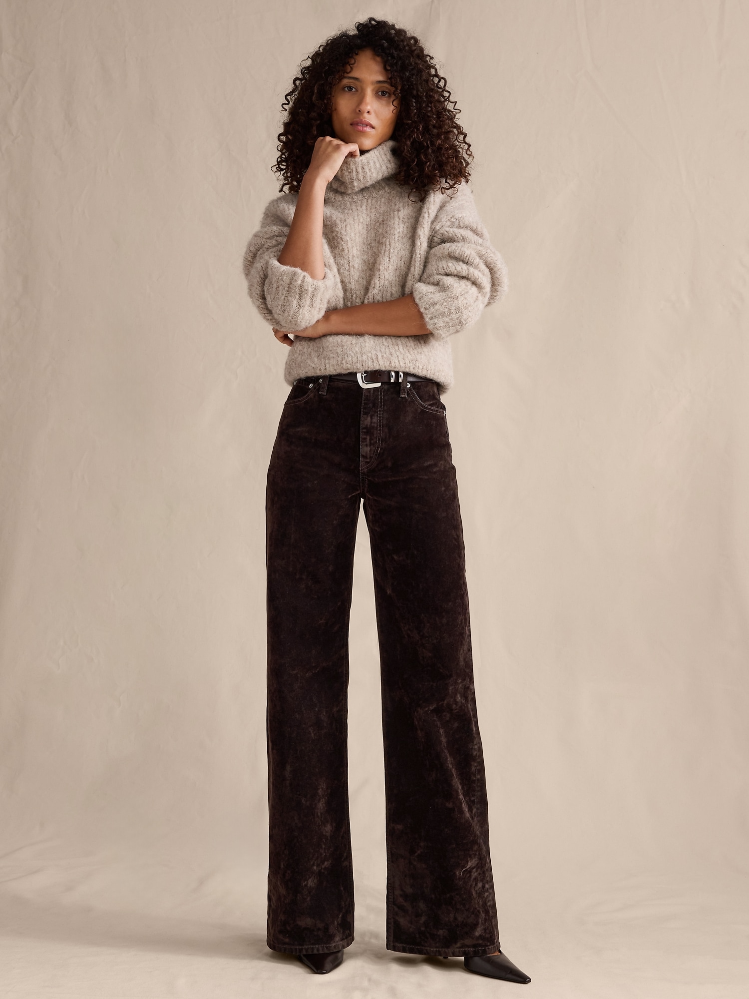 The Icon Classic Wide-Leg Flocked Jean