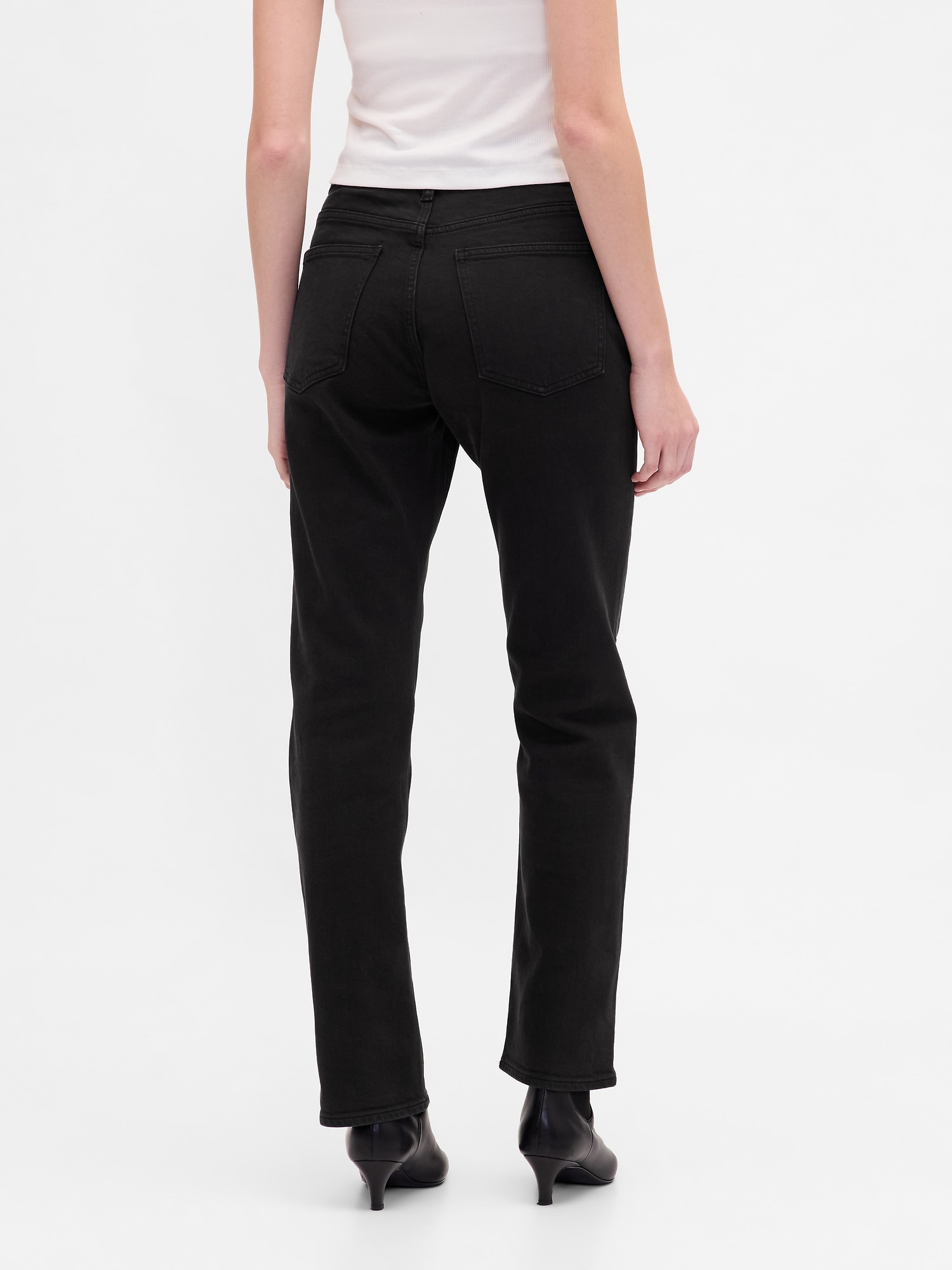 High Rise '90s Slim Straight Jeans