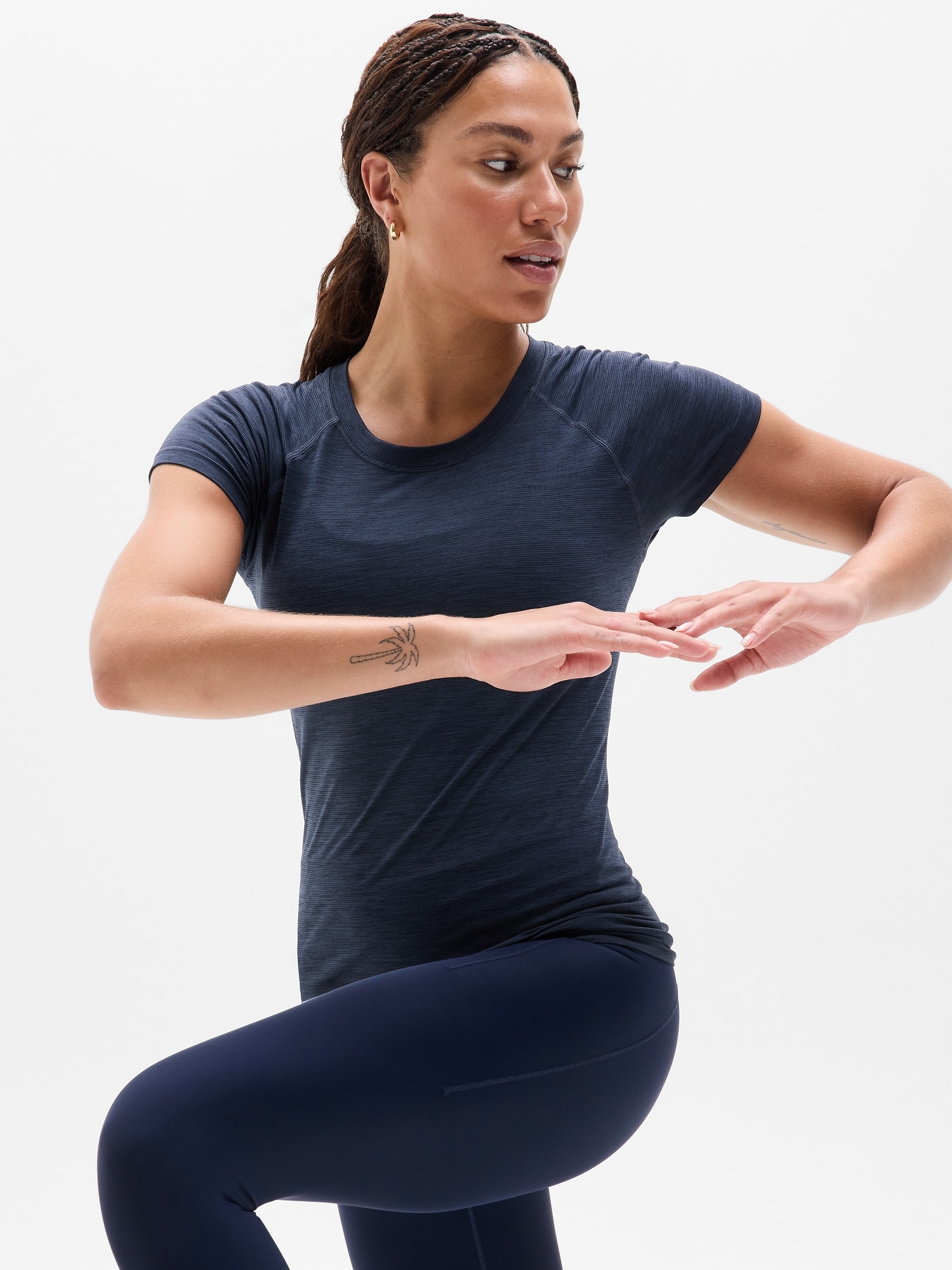 Momentum Seamless Tee