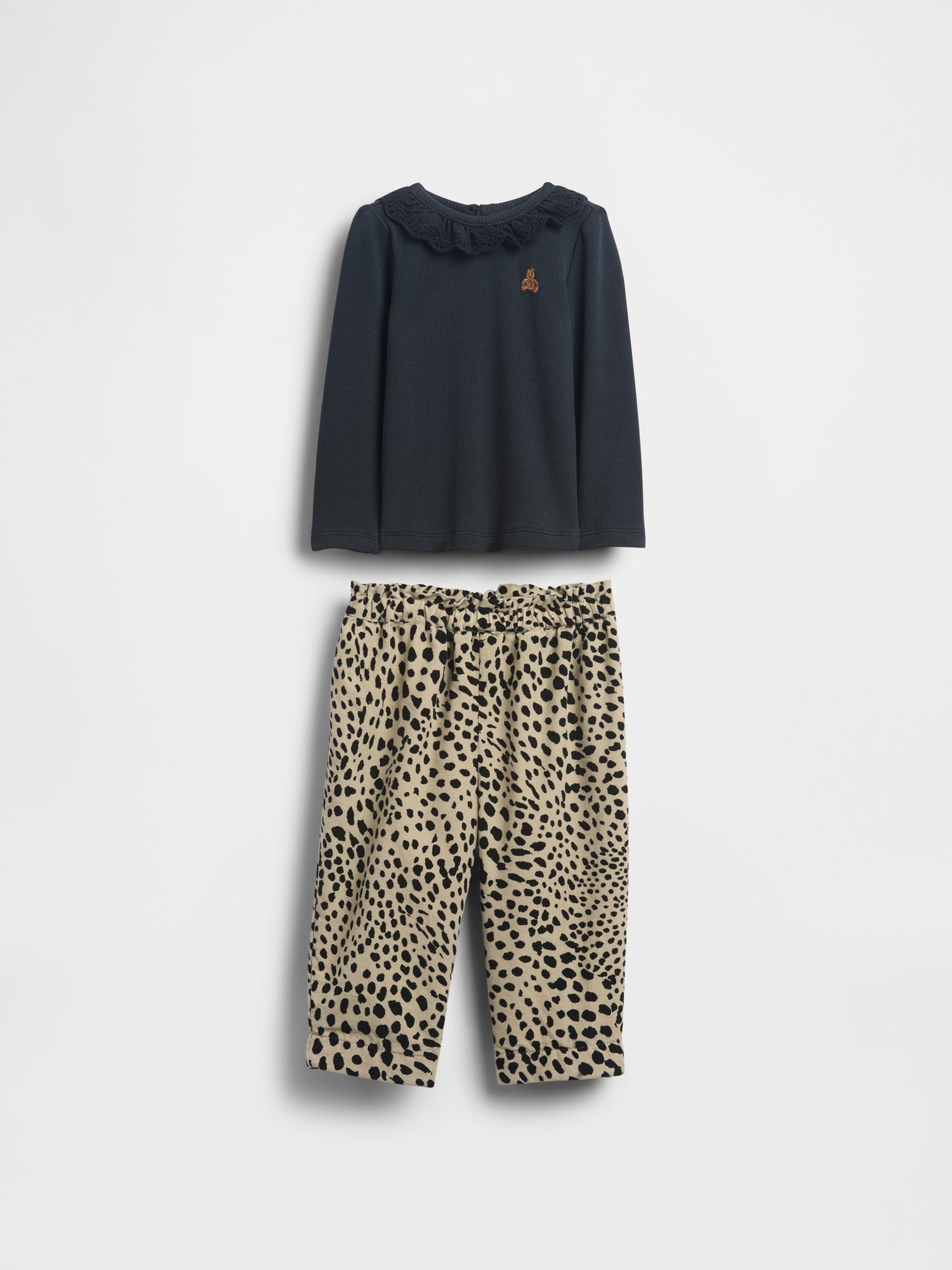 Baby Eyelet Collar Outfit Set