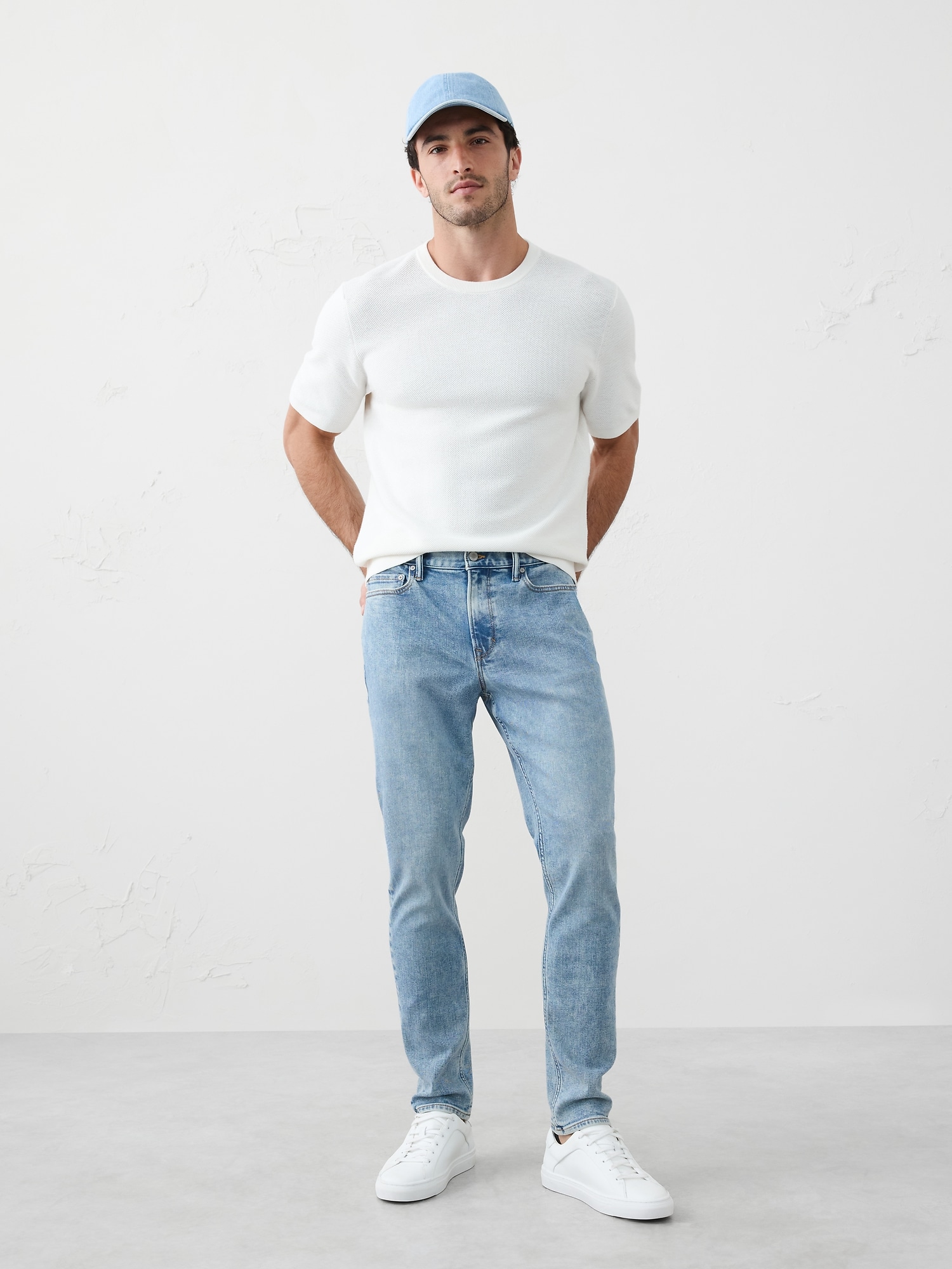 Slim Travel Jean