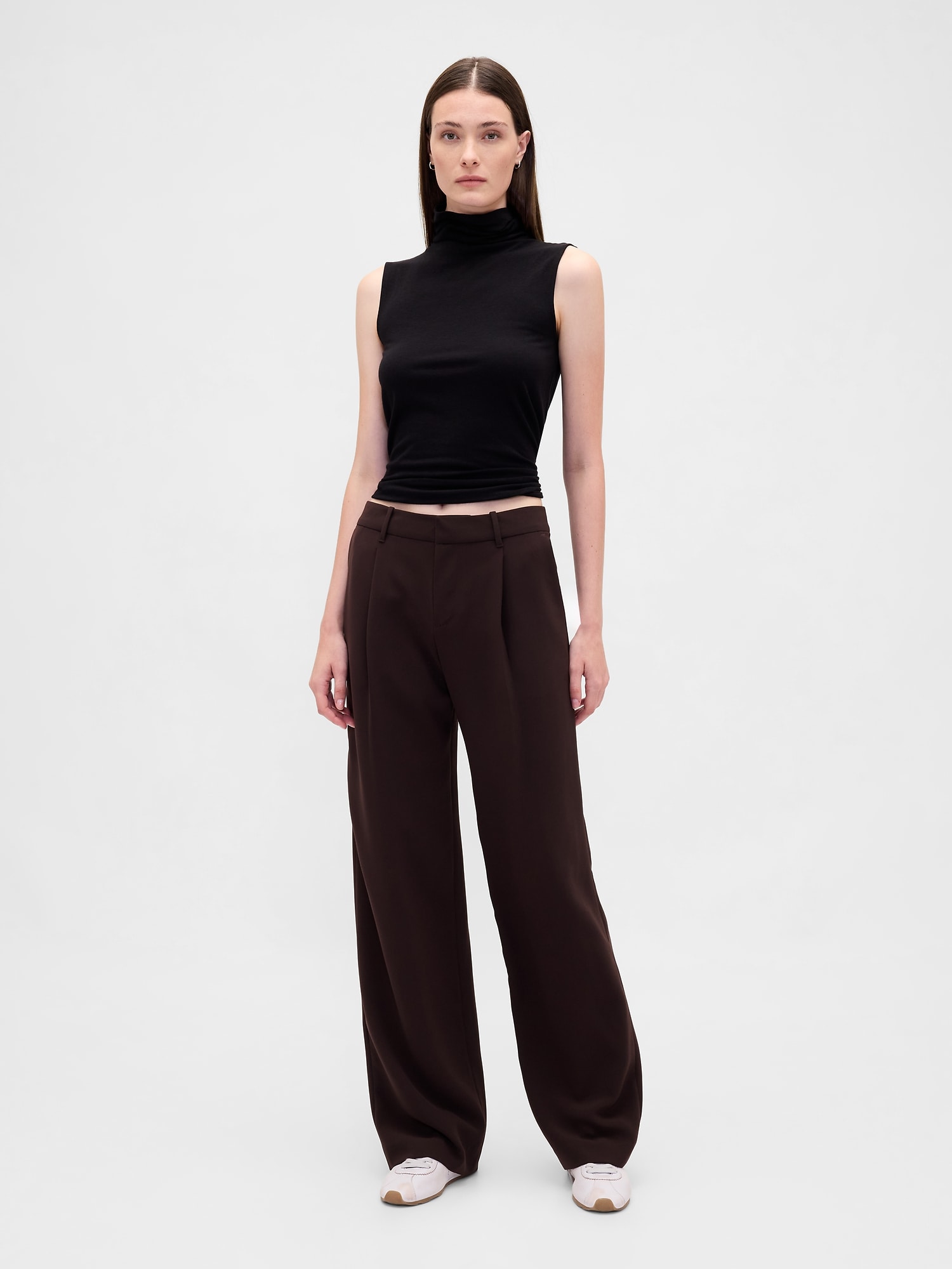 365 Low Rise Pleated Wide-Leg Trousers
