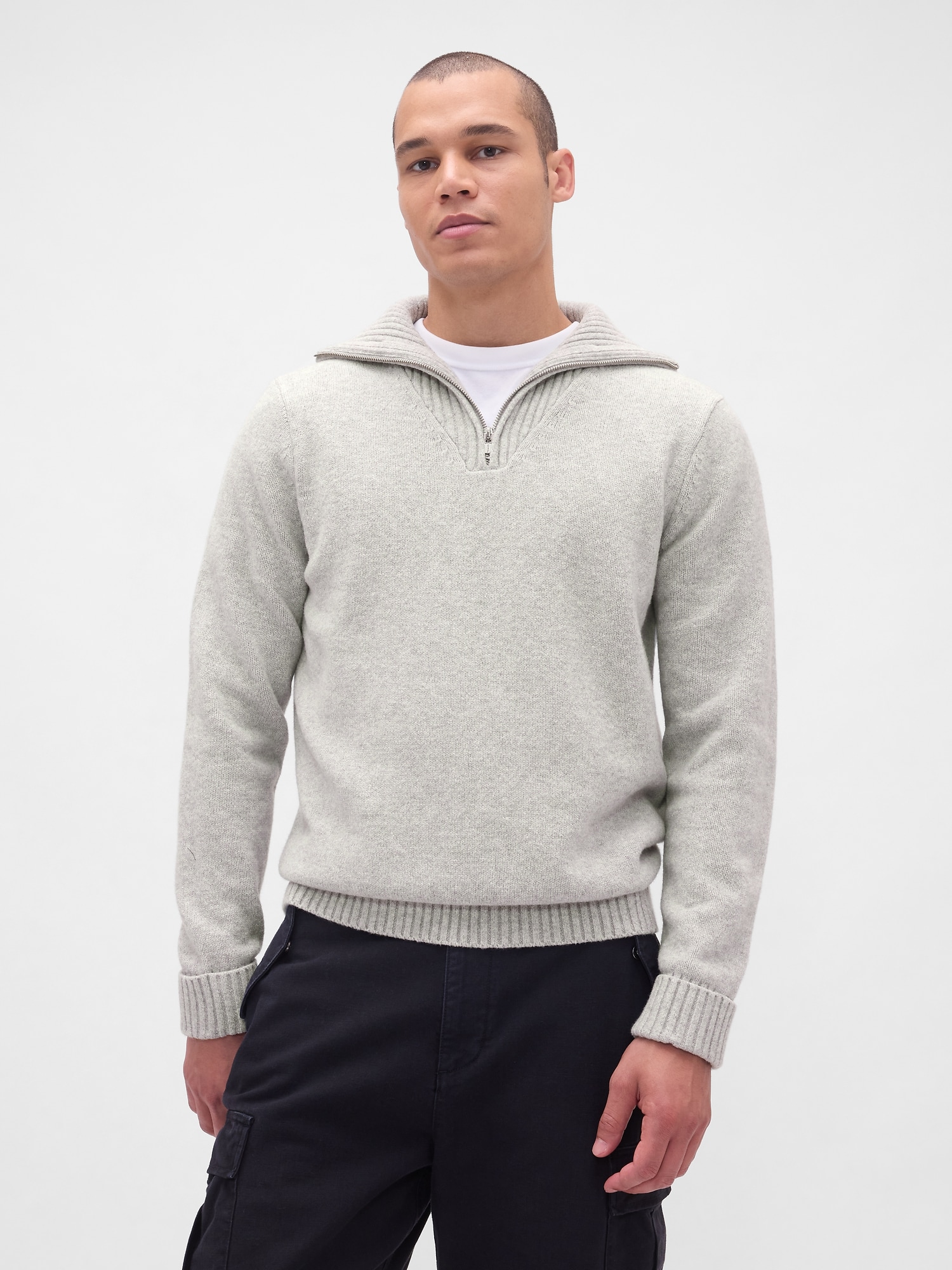Gap CashSoft カシミヤタッチ 1/4ジップアップ プルオーバーセーター Gap CashSoft カシミヤタッチ 1/4ジップアップ プルオーバーセーター