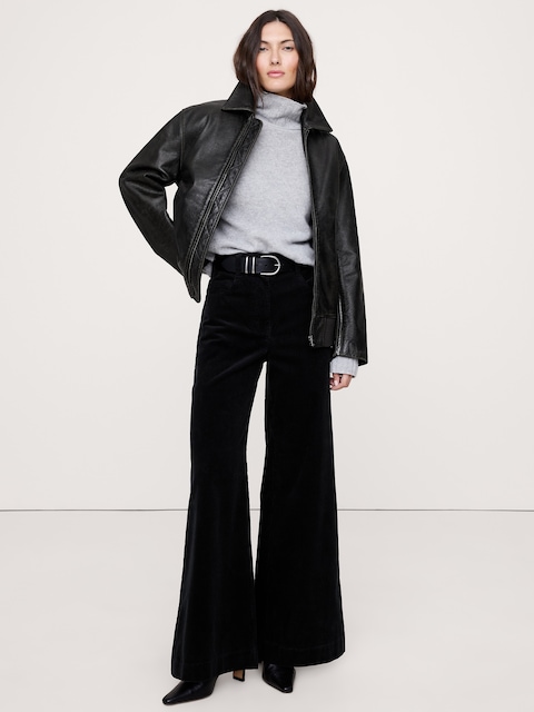 PANTALON EN VELOURS CÔTELÉ À JAMBE LARGE ET À TAILLE TRÈS HAUTE