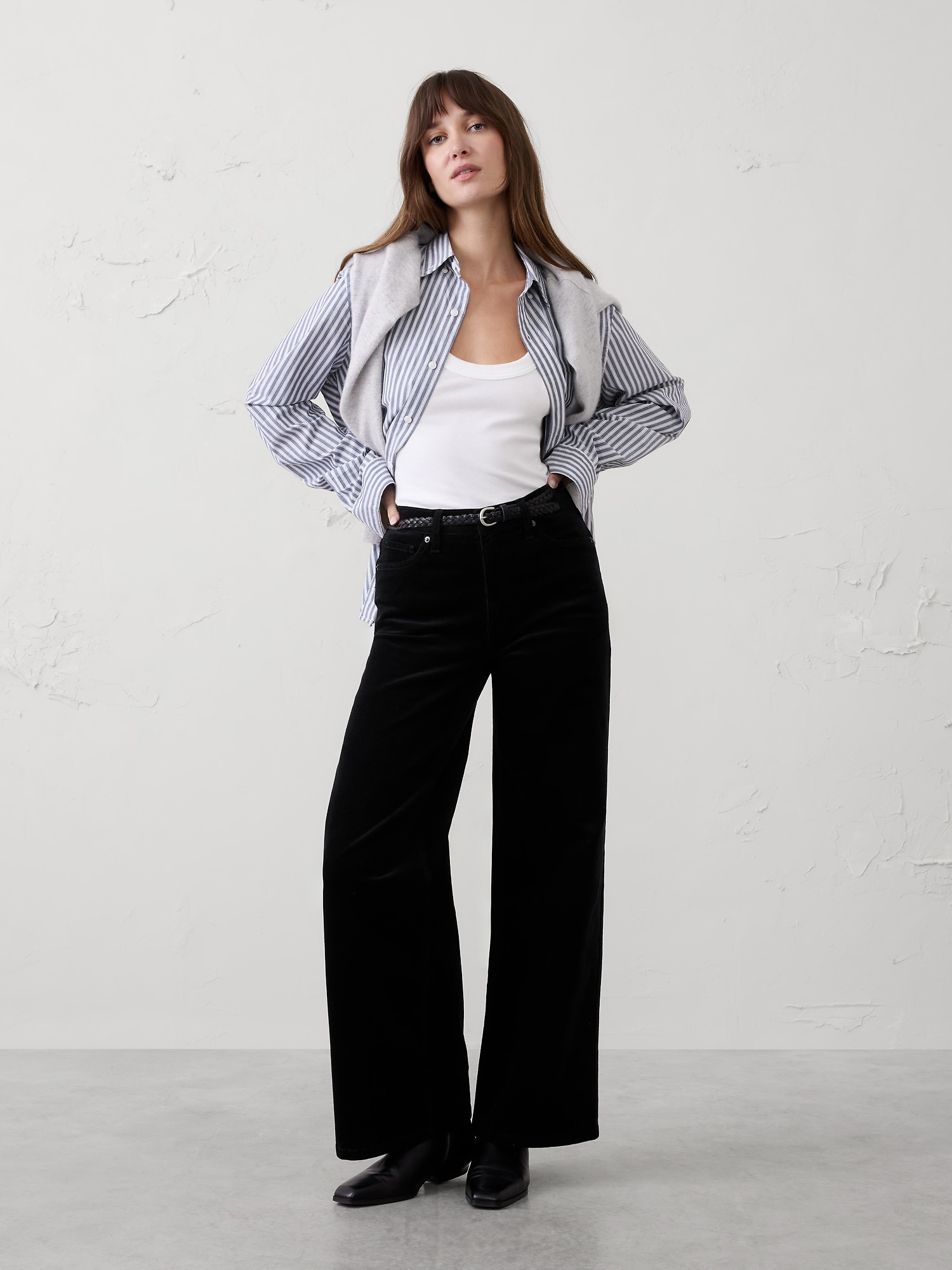 Wide-Leg High-Rise Corduroy Pant