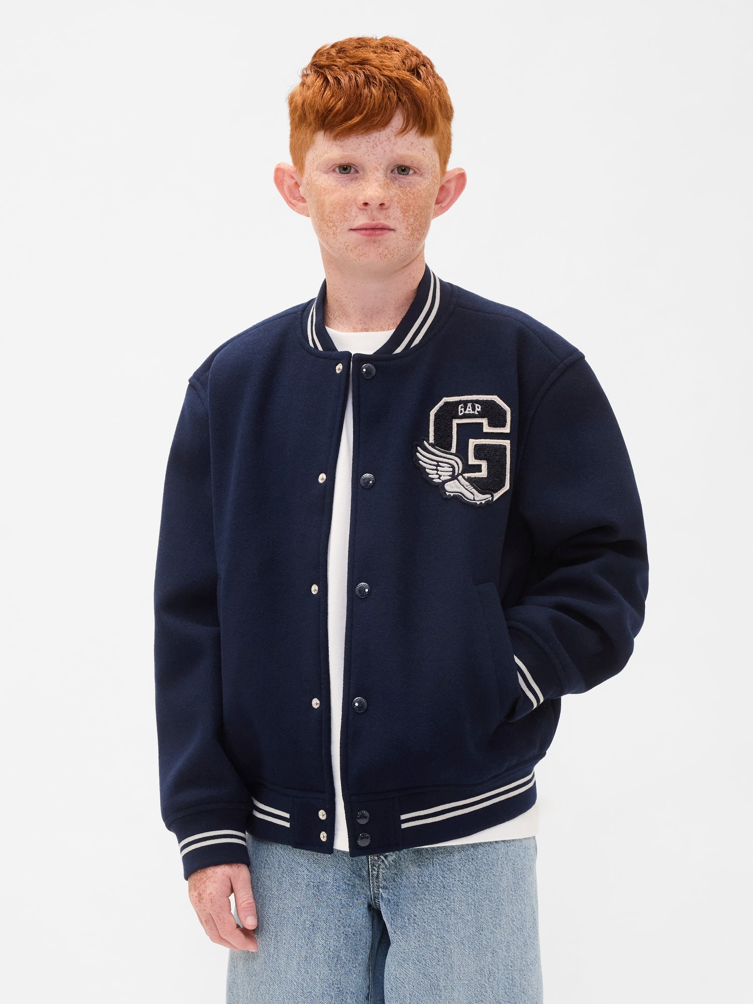 Gap バーシティスタイル GAPロゴ ボンバージャケット (キッズ) Gap バーシティスタイル GAPロゴ ボンバージャケット (キッズ)