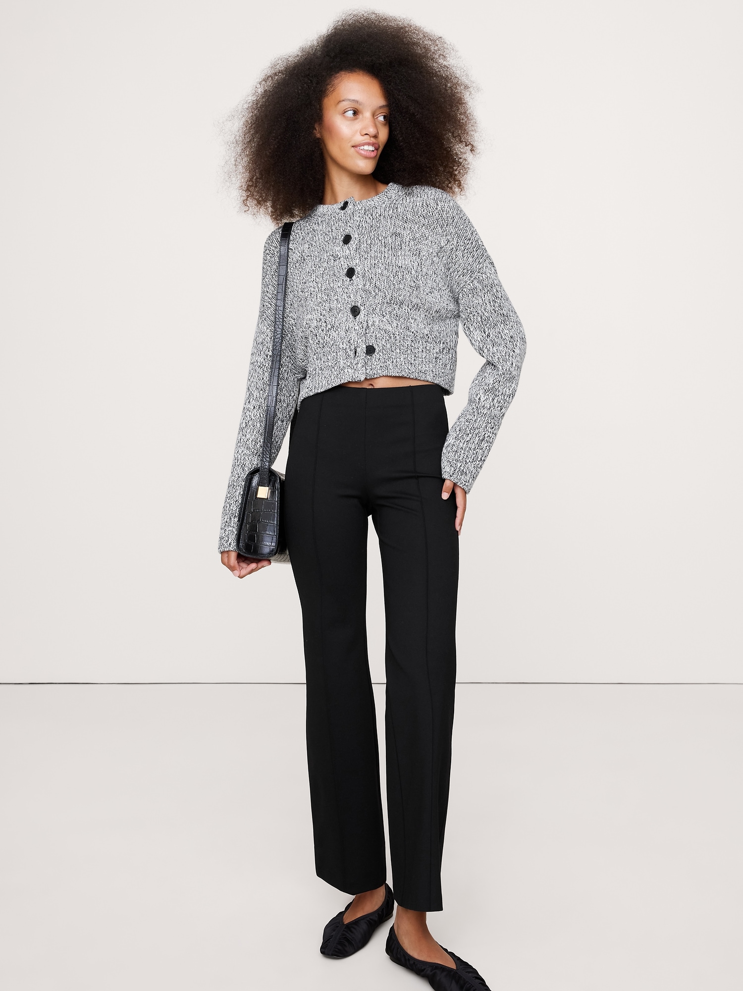 PANTALON ÉVASÉ COURT À TAILLE EXTENSIBLE TOUT-ALLER EN TRICOT POINT DE ROME