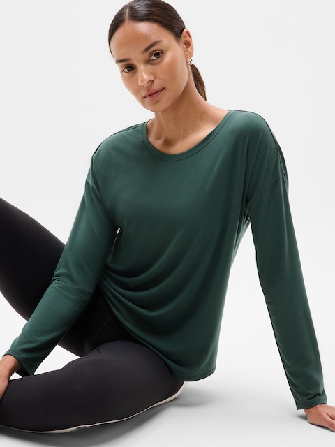 Move With Ease Top