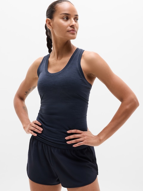 Momentum Seamless Tank