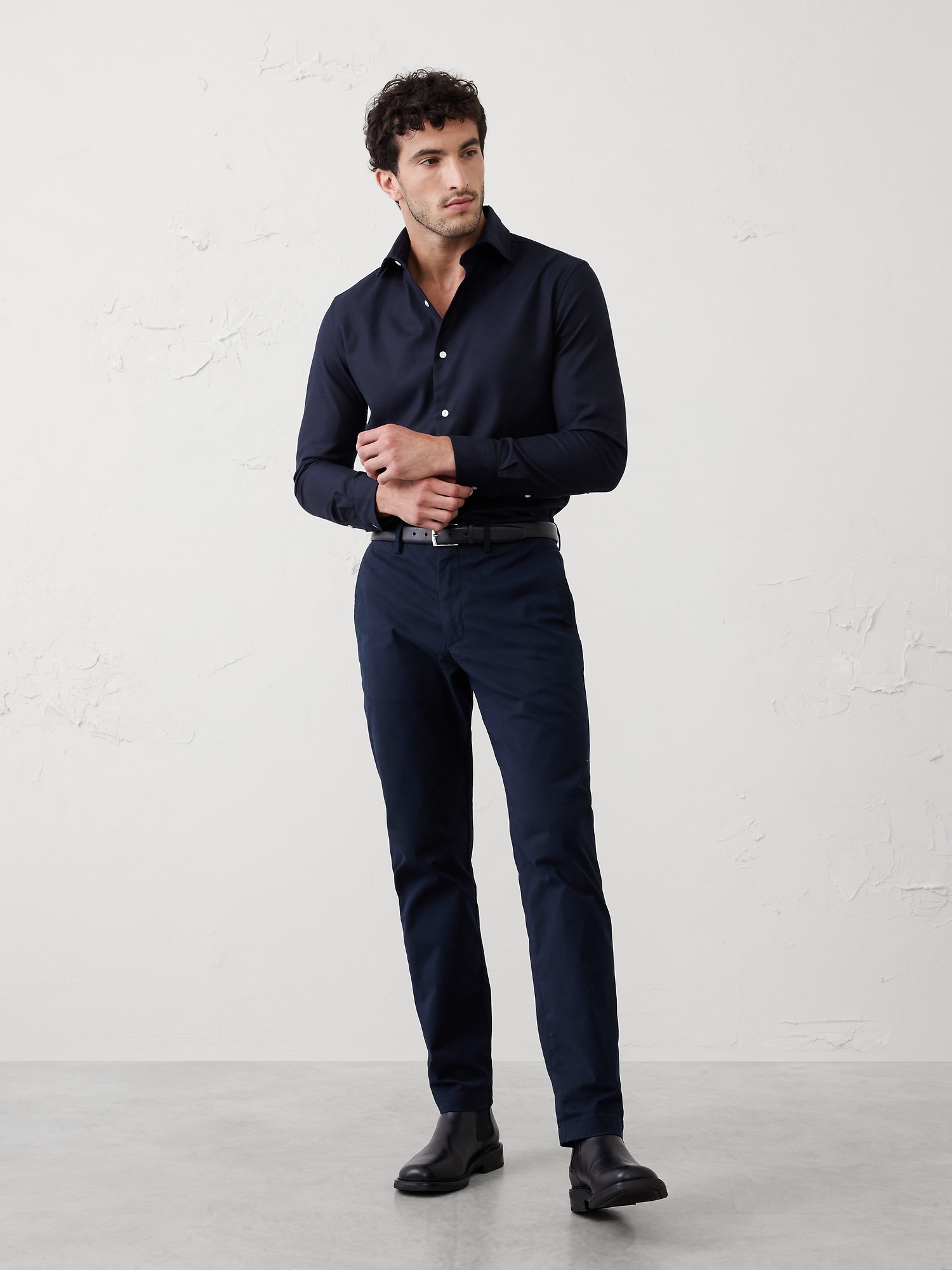 Slim-Fit Dobby Dress Shirt