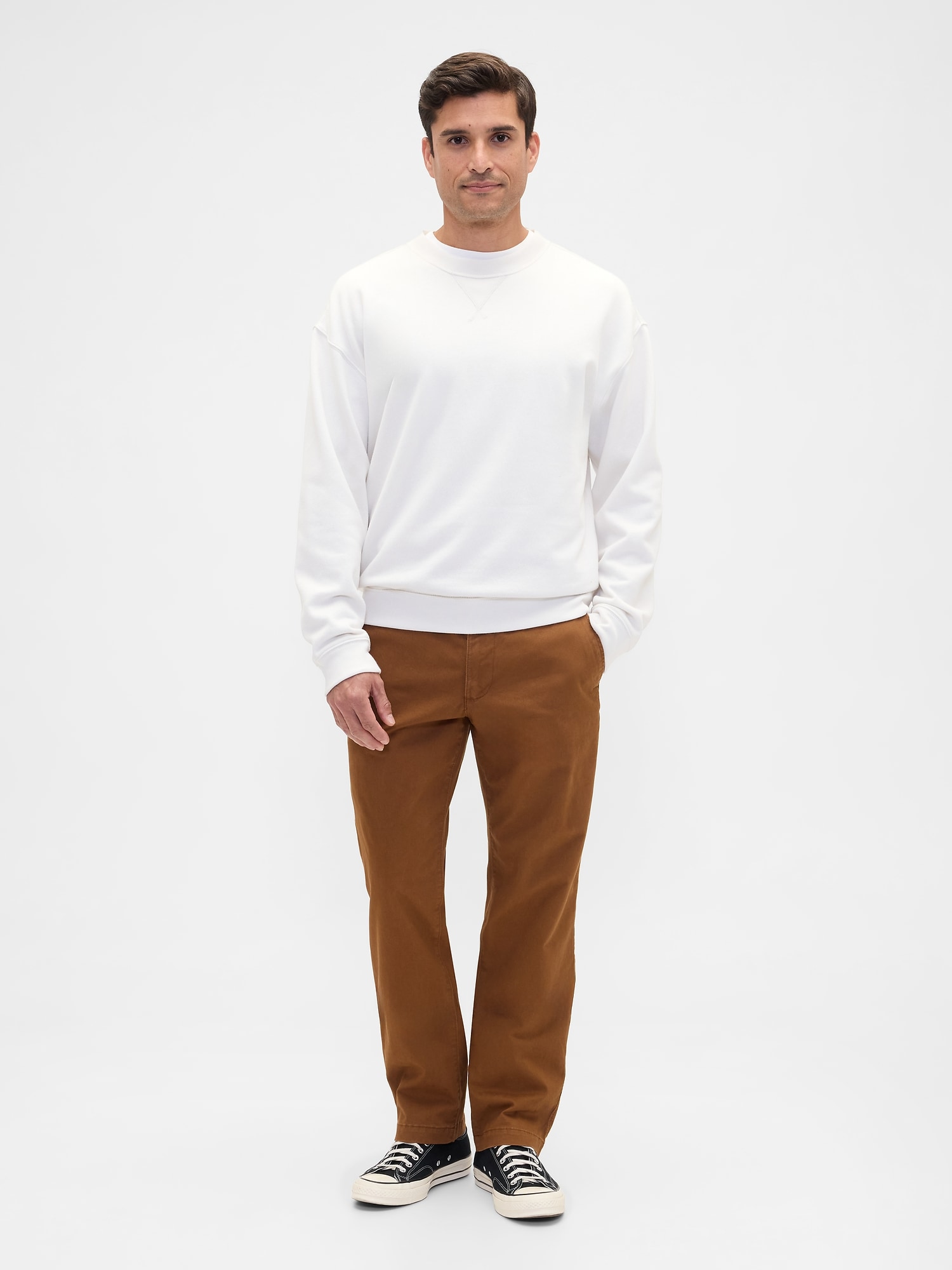 GapFlex Essential Khakis in Straight Fit