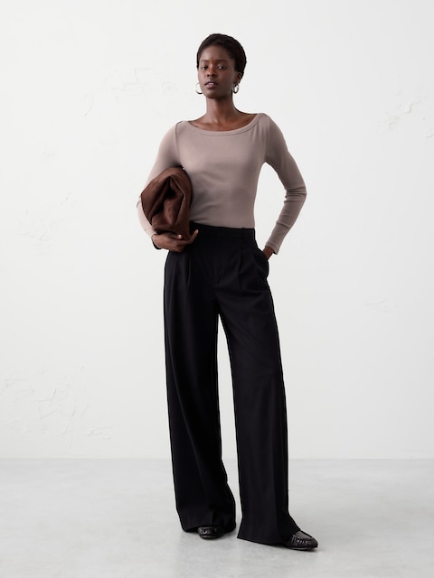Ribbed Boatneck Top