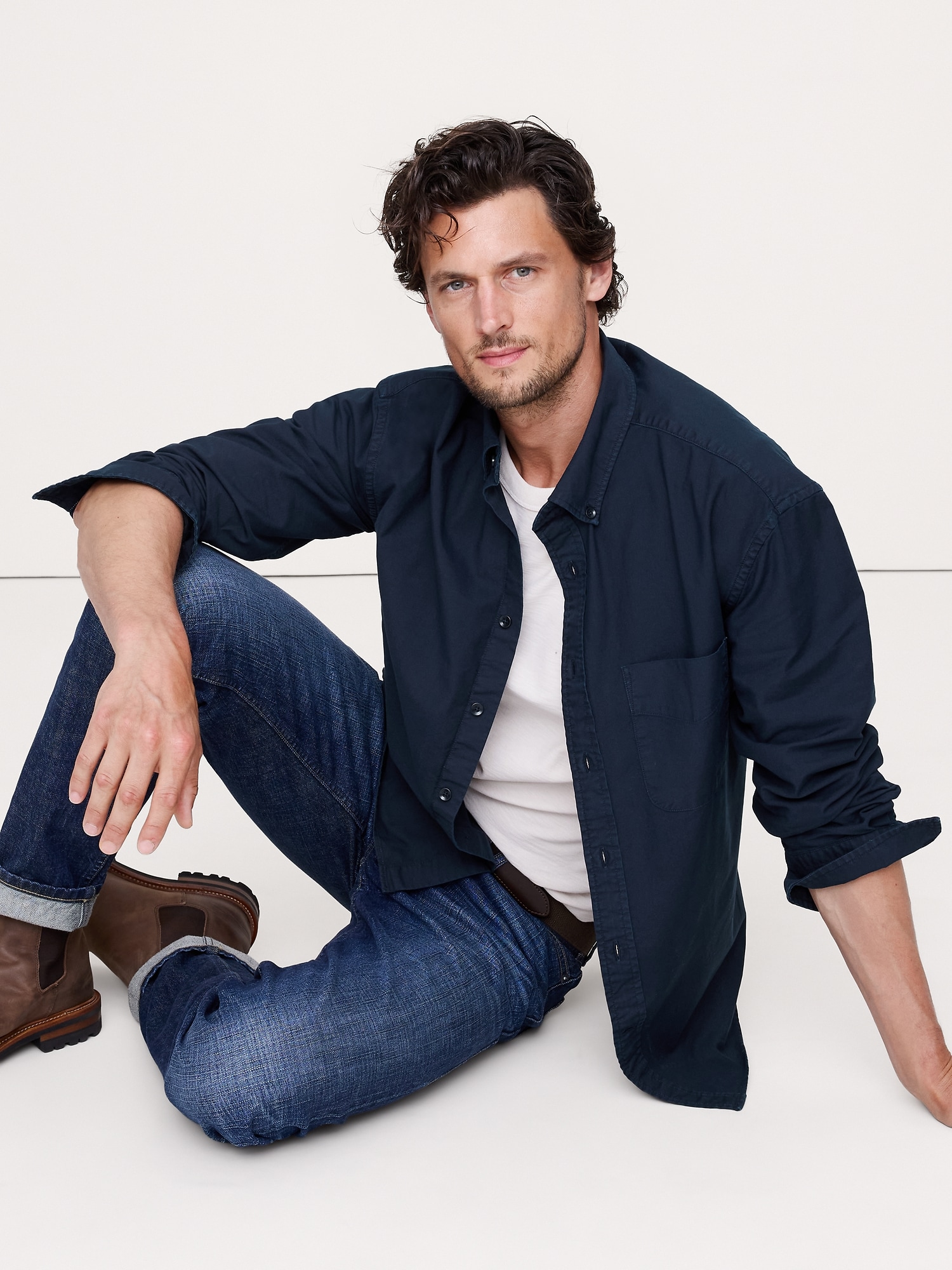 CHEMISE OXFORD DÉCONTRACTÉE TEINTE EN PLONGÉE