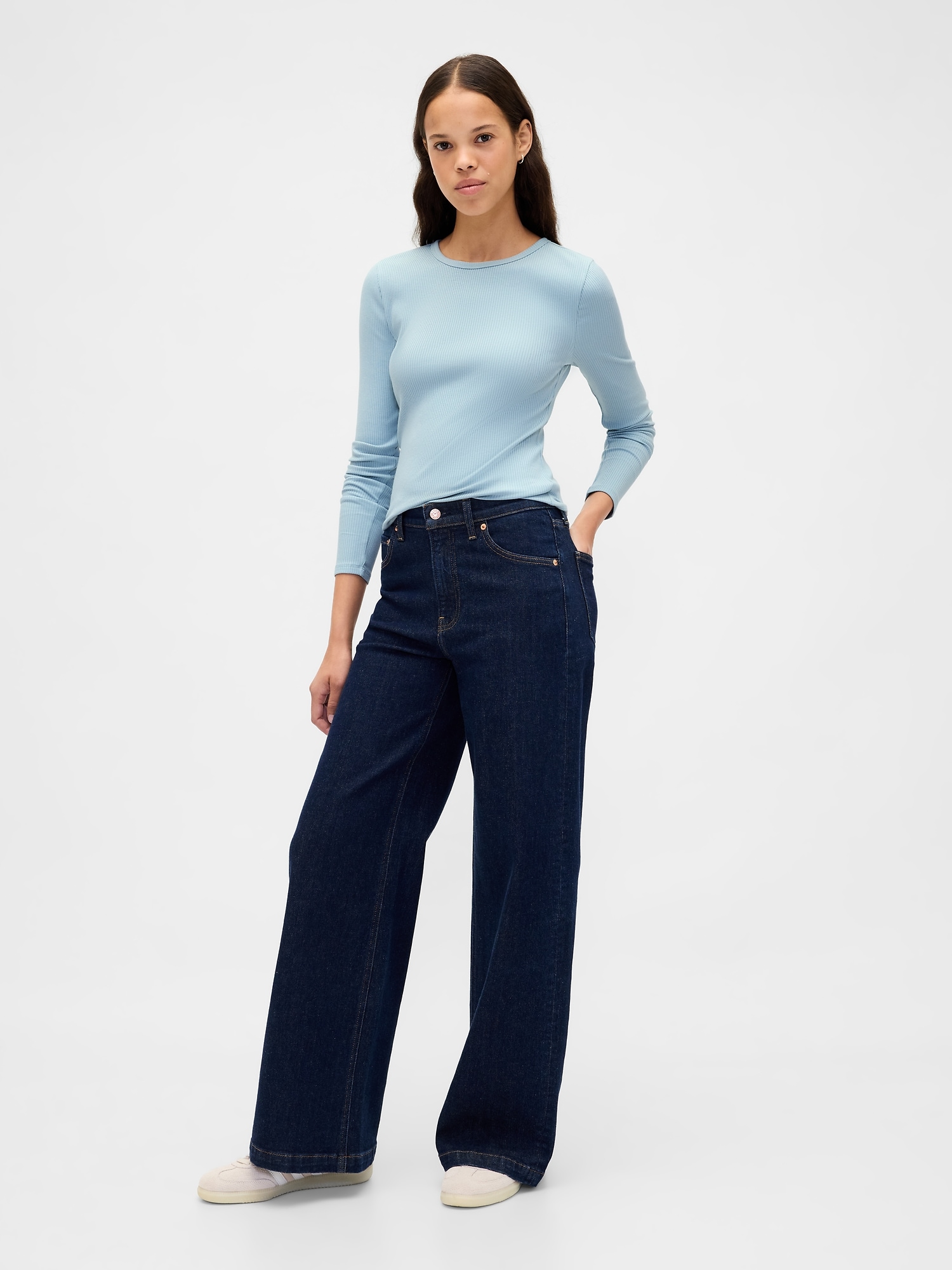 Modern Compact Rib Crop T-Shirt