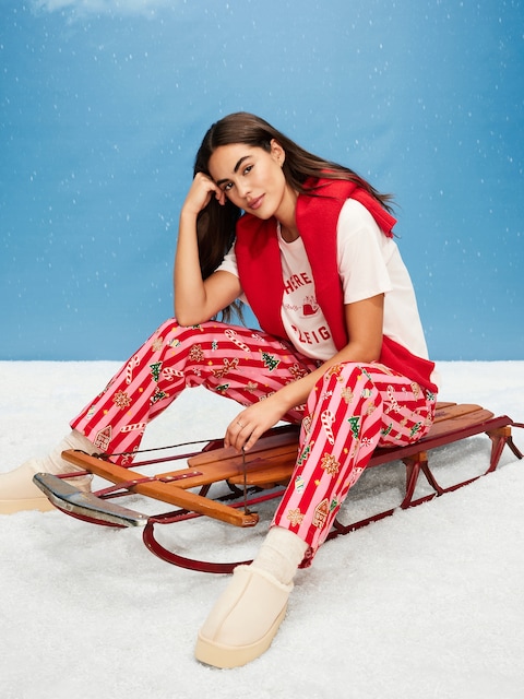 Mid-Rise Printed Flannel Pajama Pants for Women