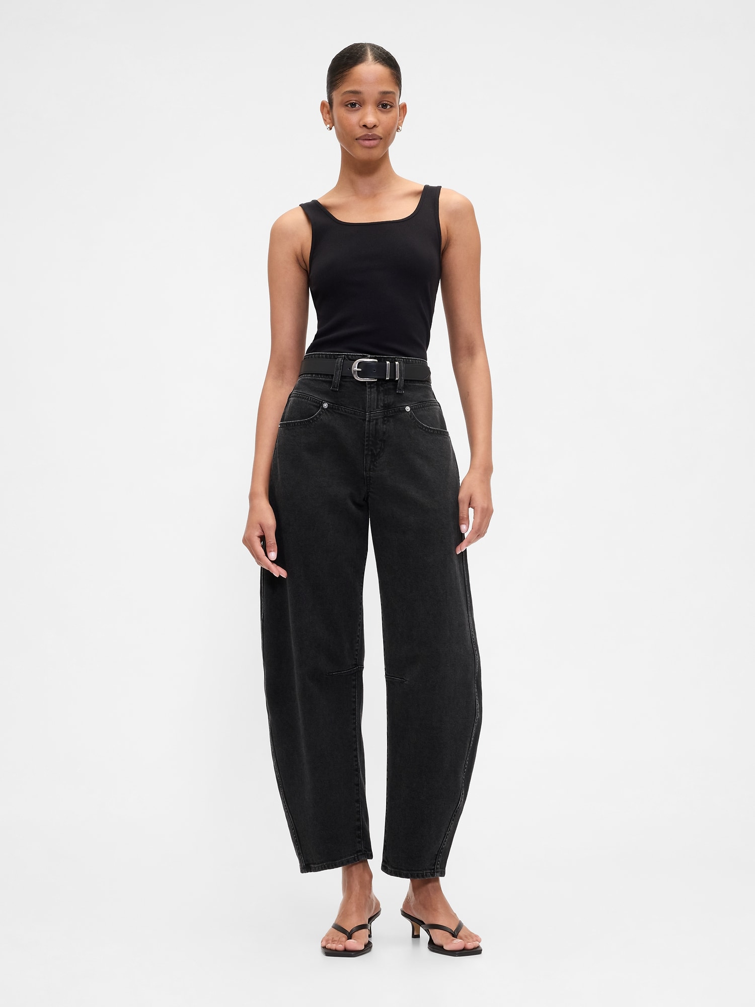 High Rise Barrel Jeans