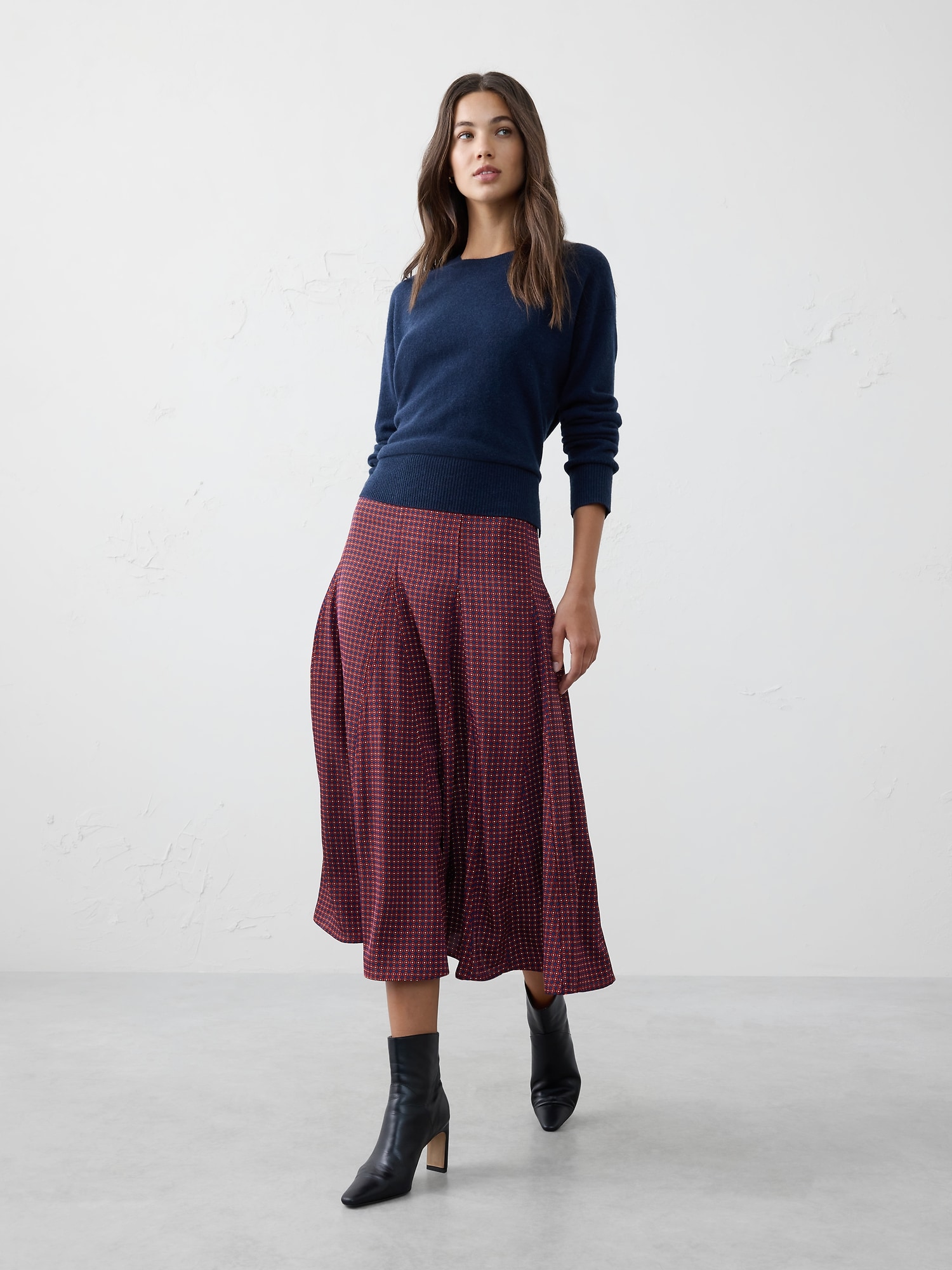 Godet Sheen Midi Skirt