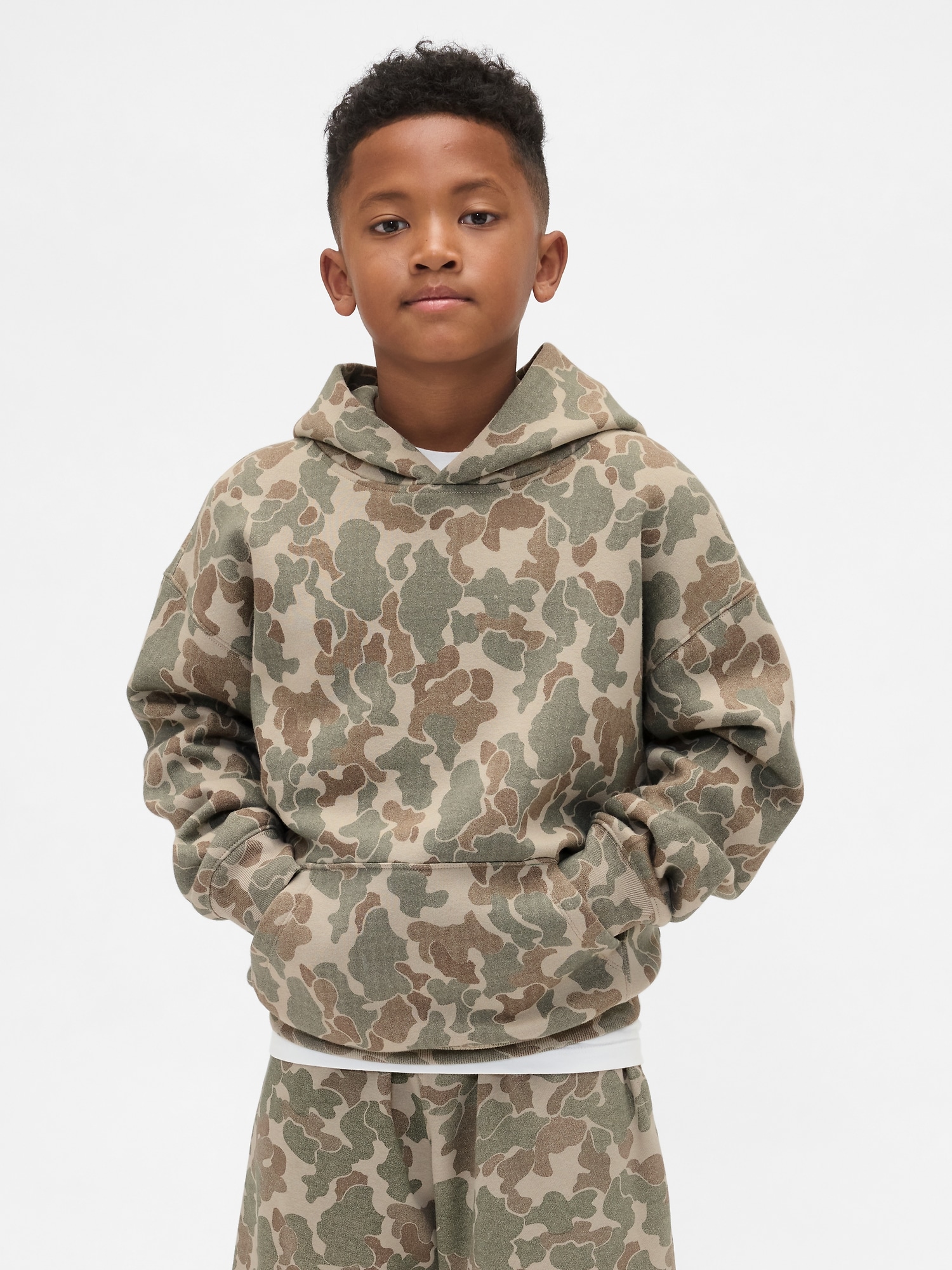 Gap ヴィンテージソフト リラックス カモフラージュ パーカー (キッズ) Gap ヴィンテージソフト リラックス カモフラージュ パーカー (キッズ)