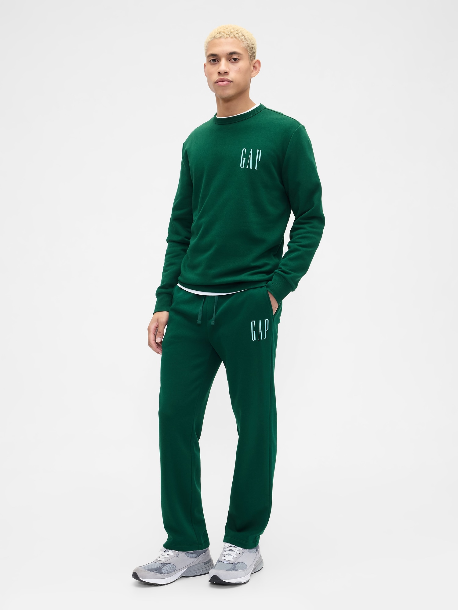 Gap Logo Straight-Leg Sweatpants
