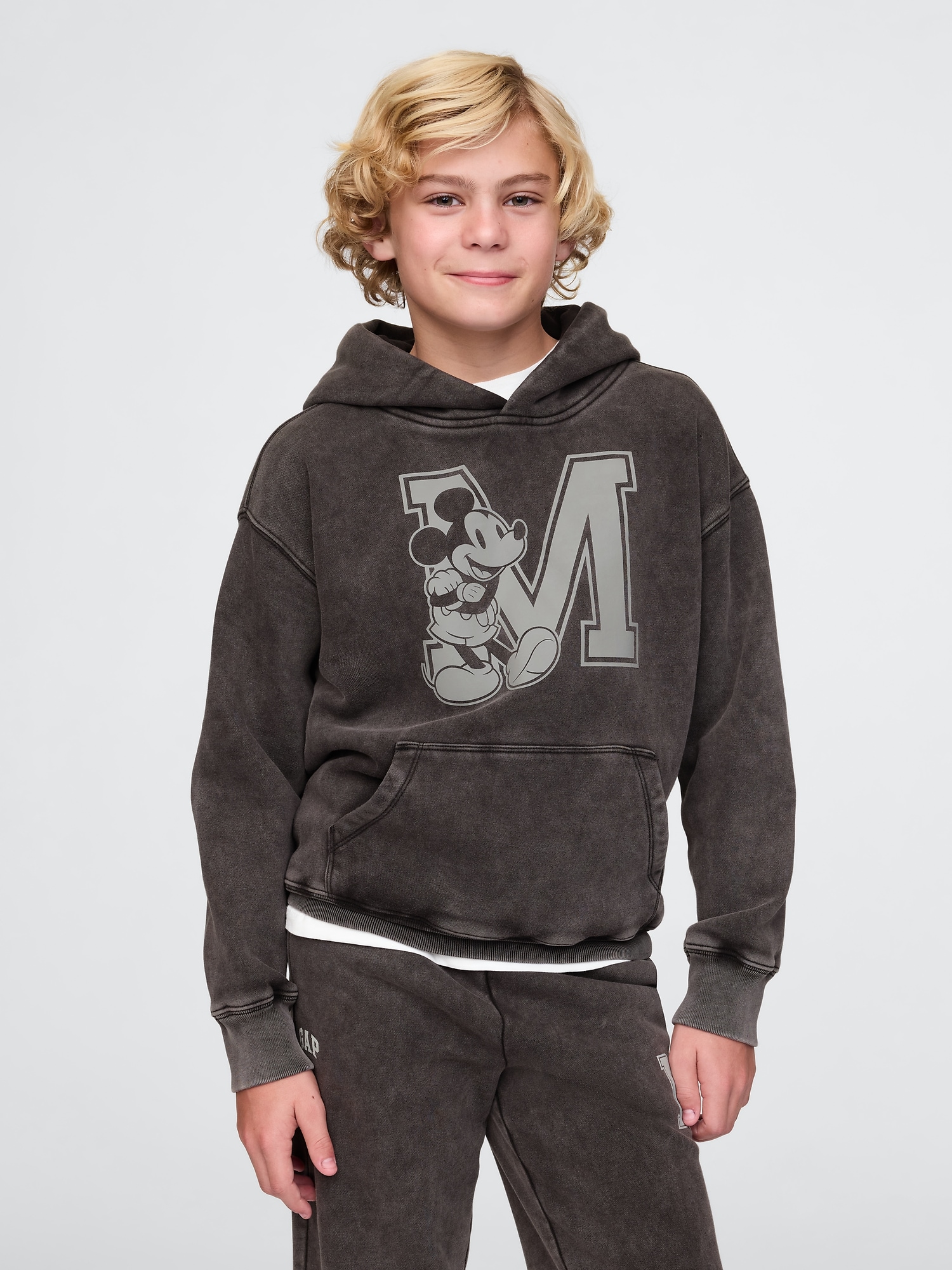 Gap セットアップ　ディズニー ヴィンテージ ロゴ スウェット Gap公式オンラインストア | Gap × ディズニー ヴィンテージ