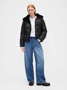 100% Recycled Relaxed Short Puffer Jacket | Gap Factory