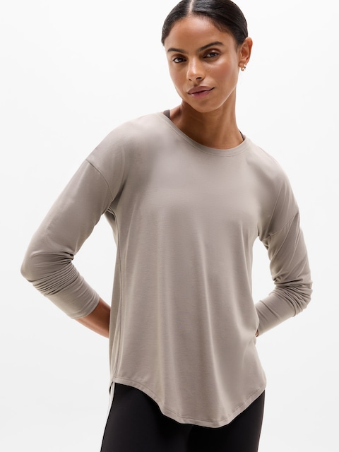 Move With Ease Top