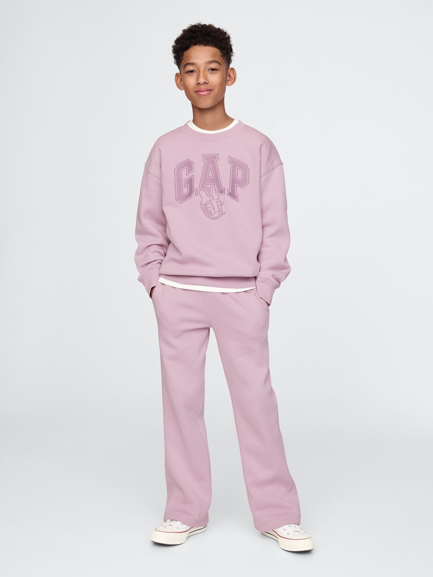Gap セットアップ　ディズニー ヴィンテージ ロゴ スウェット Gap公式オンラインストア | Gap × ディズニー ヴィンテージ