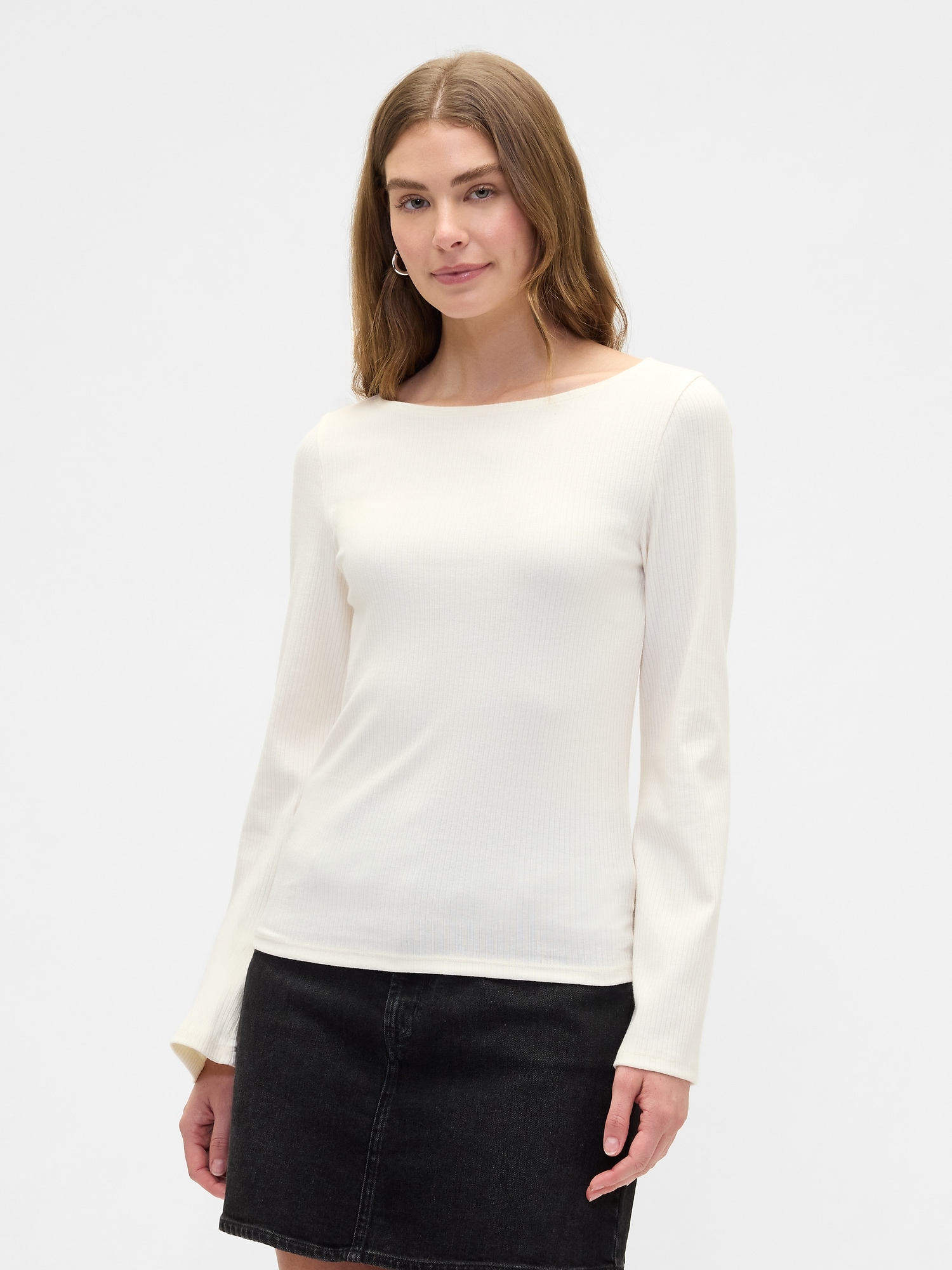 Bell sleeve boatneck t-shirt