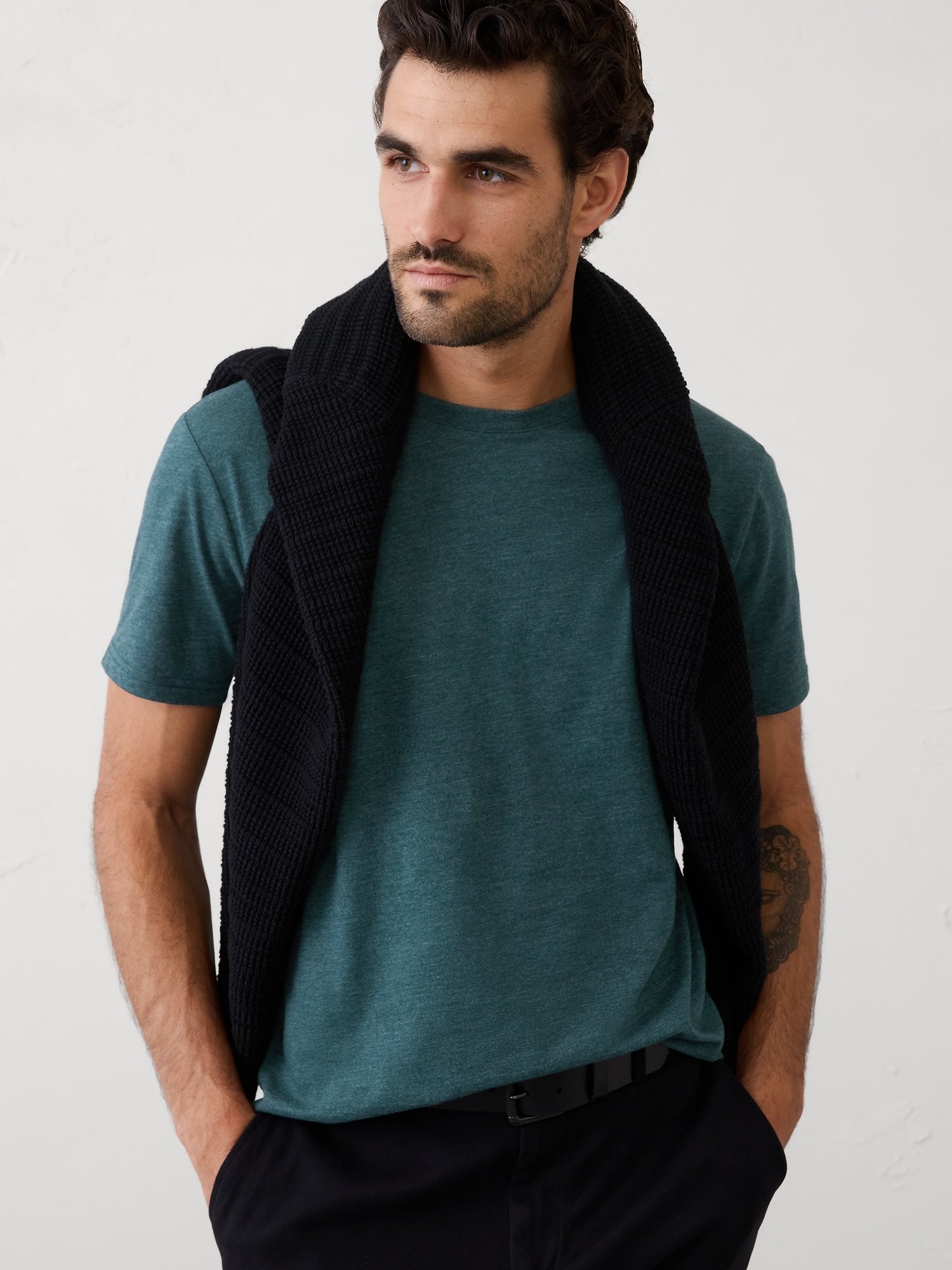 T-SHIRT DE QUALITÉ SUPÉRIEURE RAS DU COU DE COUPE STANDARD