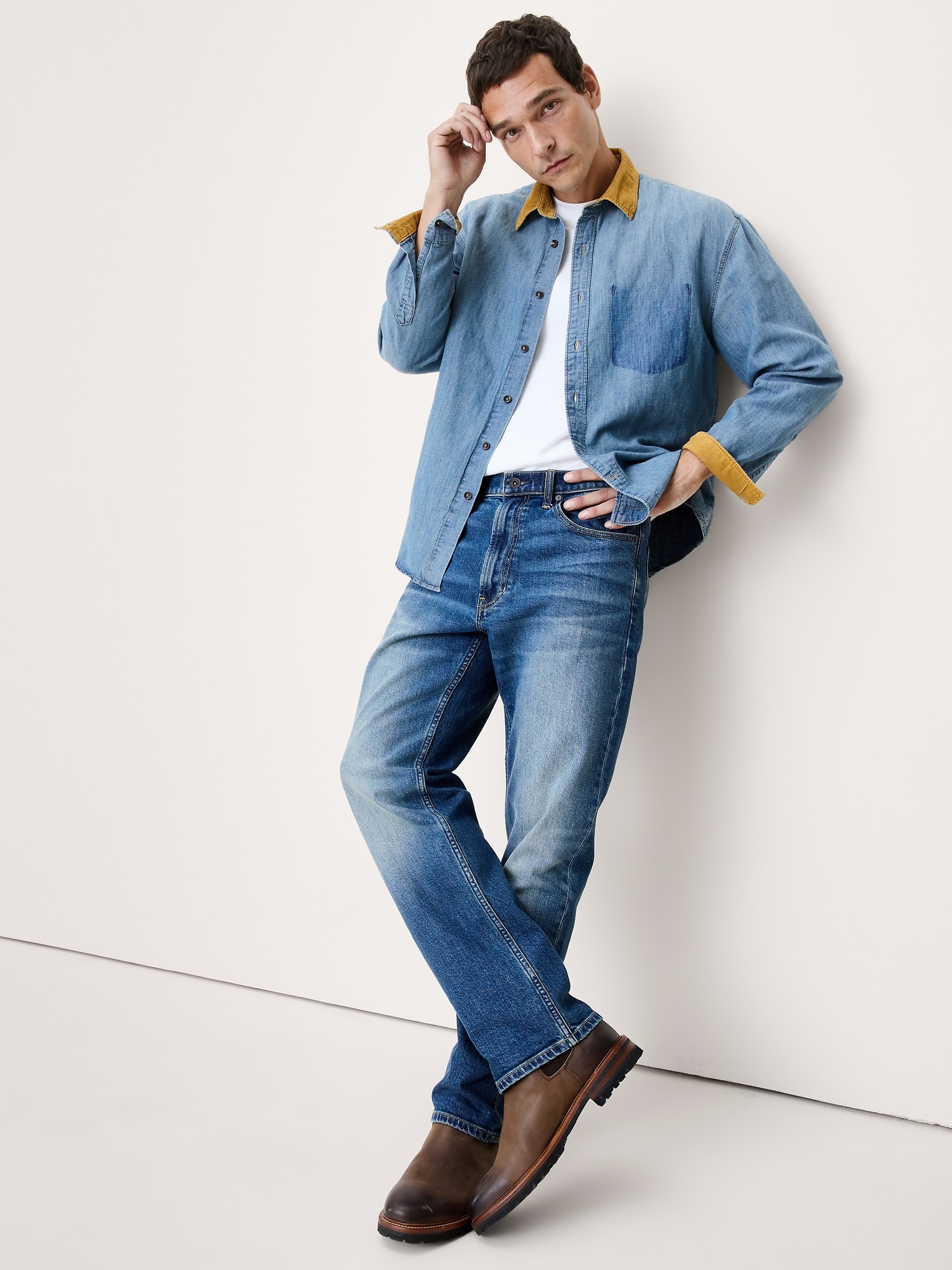 Relaxed-Fit Cotton-Hemp Chambray Shirt