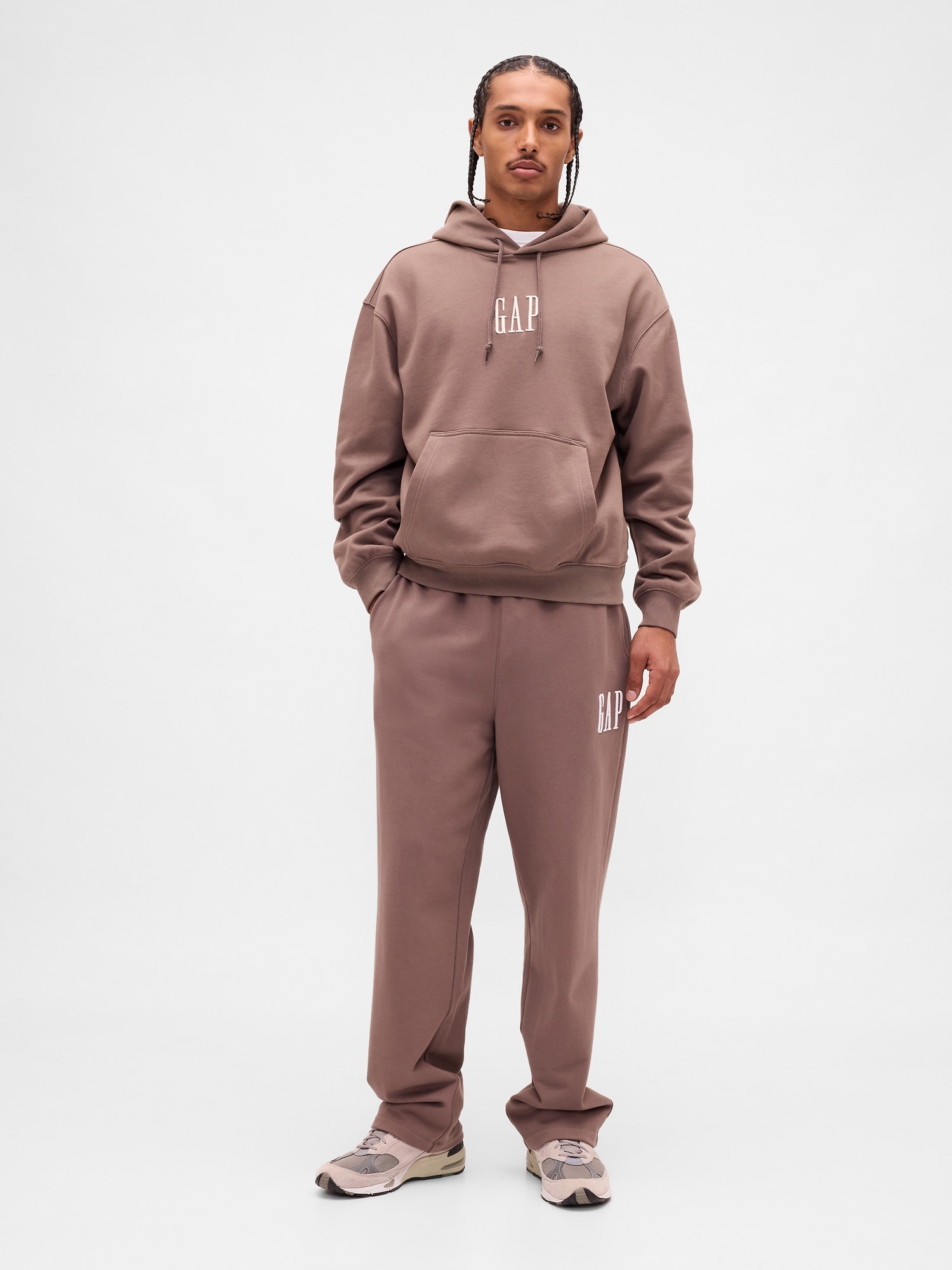 Adult Heavyweigtht Relaxed Logo Sweatpants