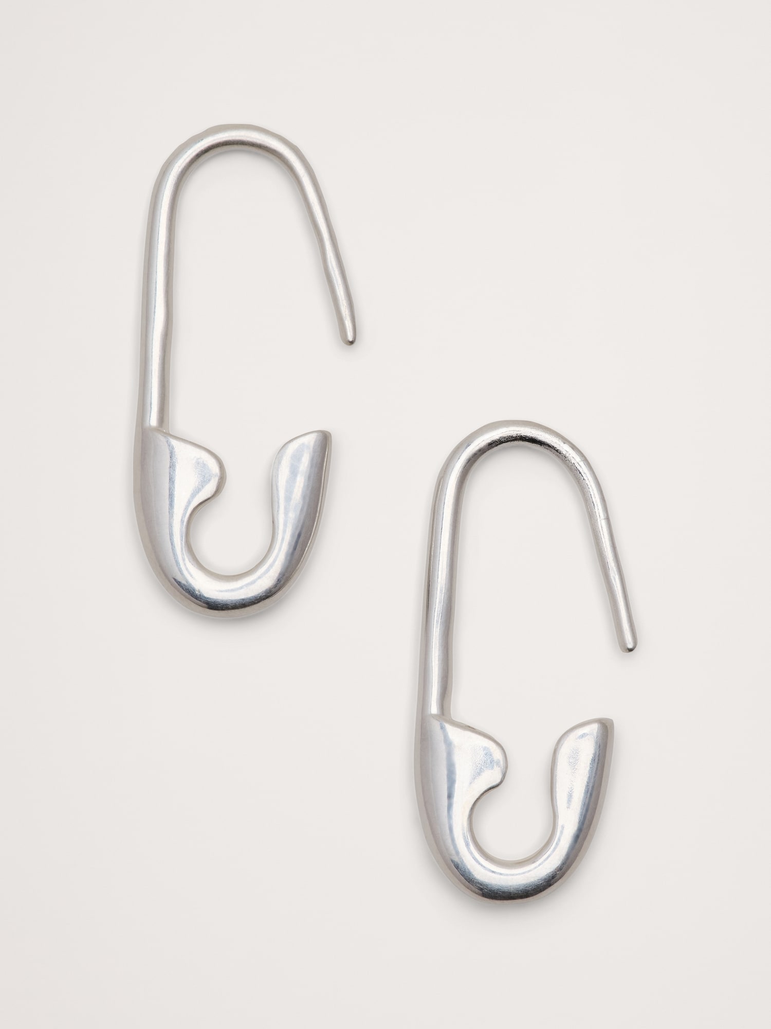 BOUCLES D'OREILLES À ÉPINGLES DE SÛRETÉ