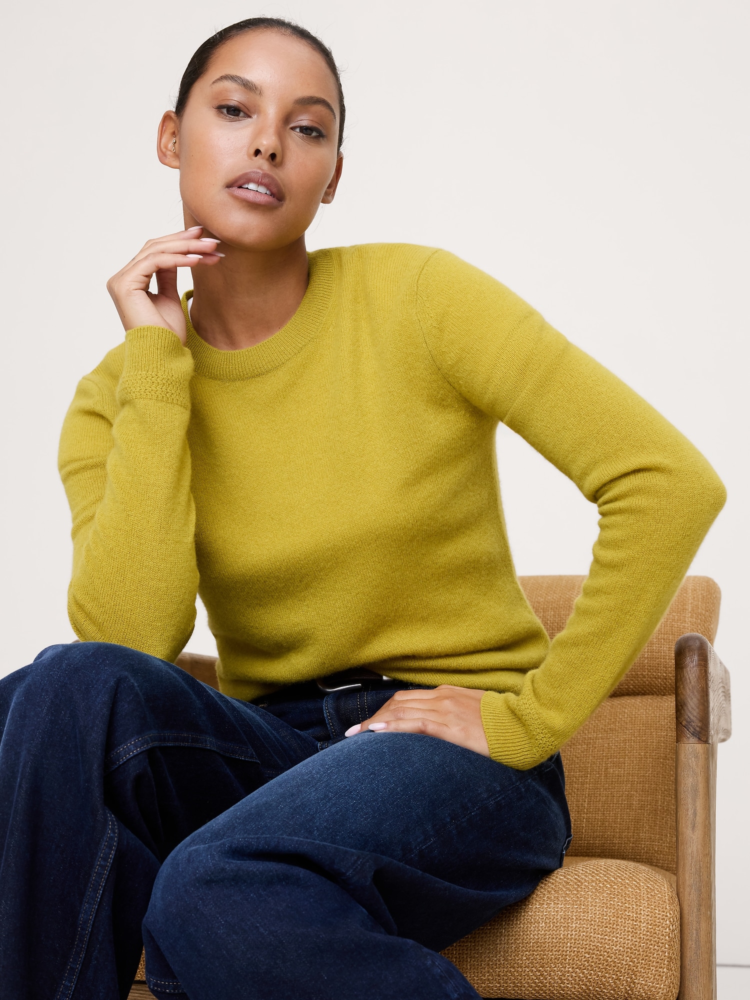 Lightweight Cashmere Crew-Neck Sweater