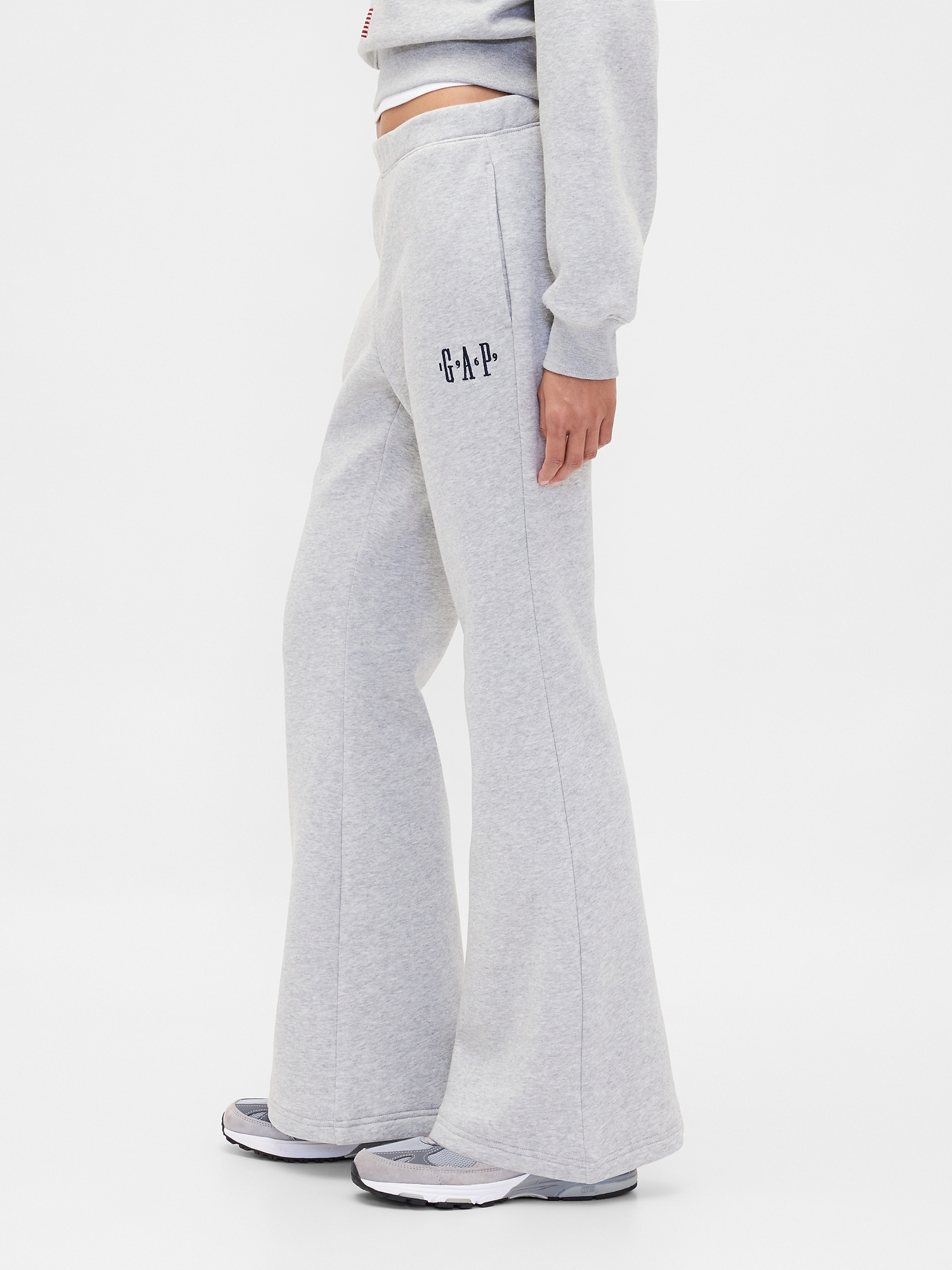 Gap公式オンラインストア | ヴィンテージソフト GAPロゴ フレア