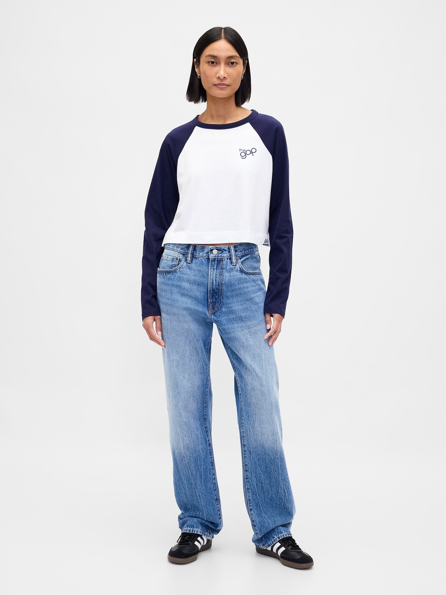 リラックスフィット クロップド GAPロゴTシャツ-1