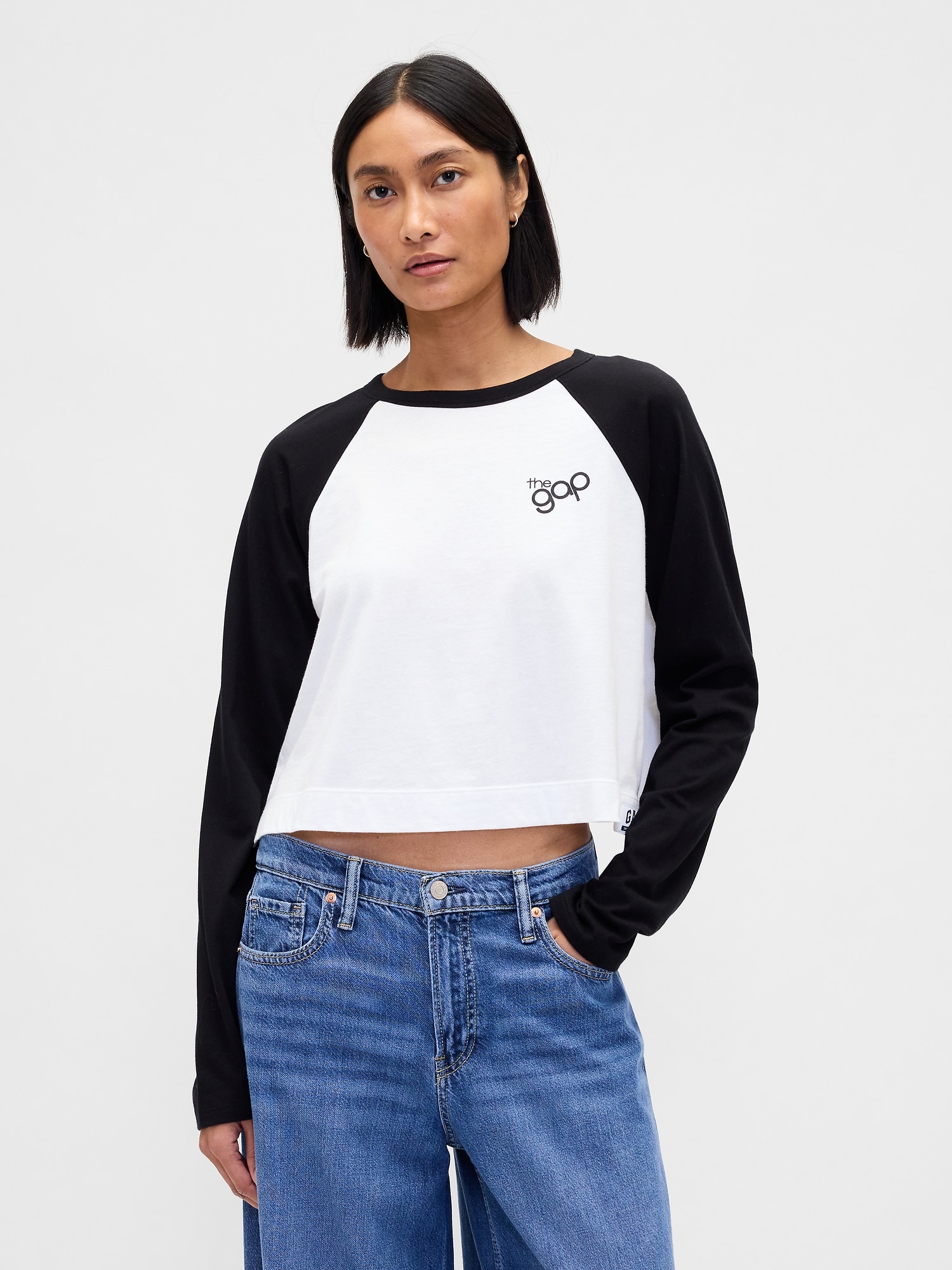 リラックスフィット クロップド GAPロゴTシャツ-0