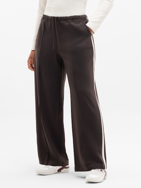 MVP Mid Rise Side Stripe Pant