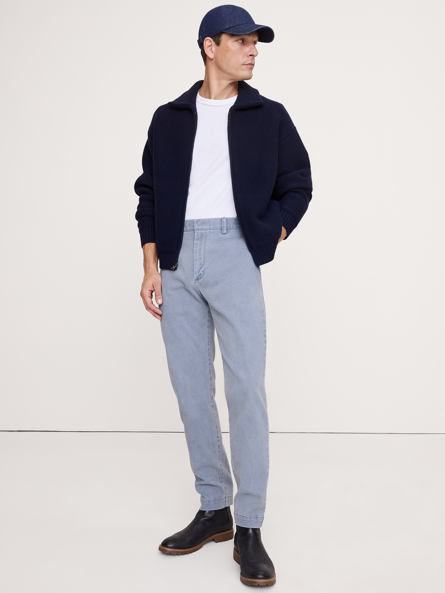 CHINO VOYAGEUR À COUPE ÉTROITE EN TISSU BROSSÉ